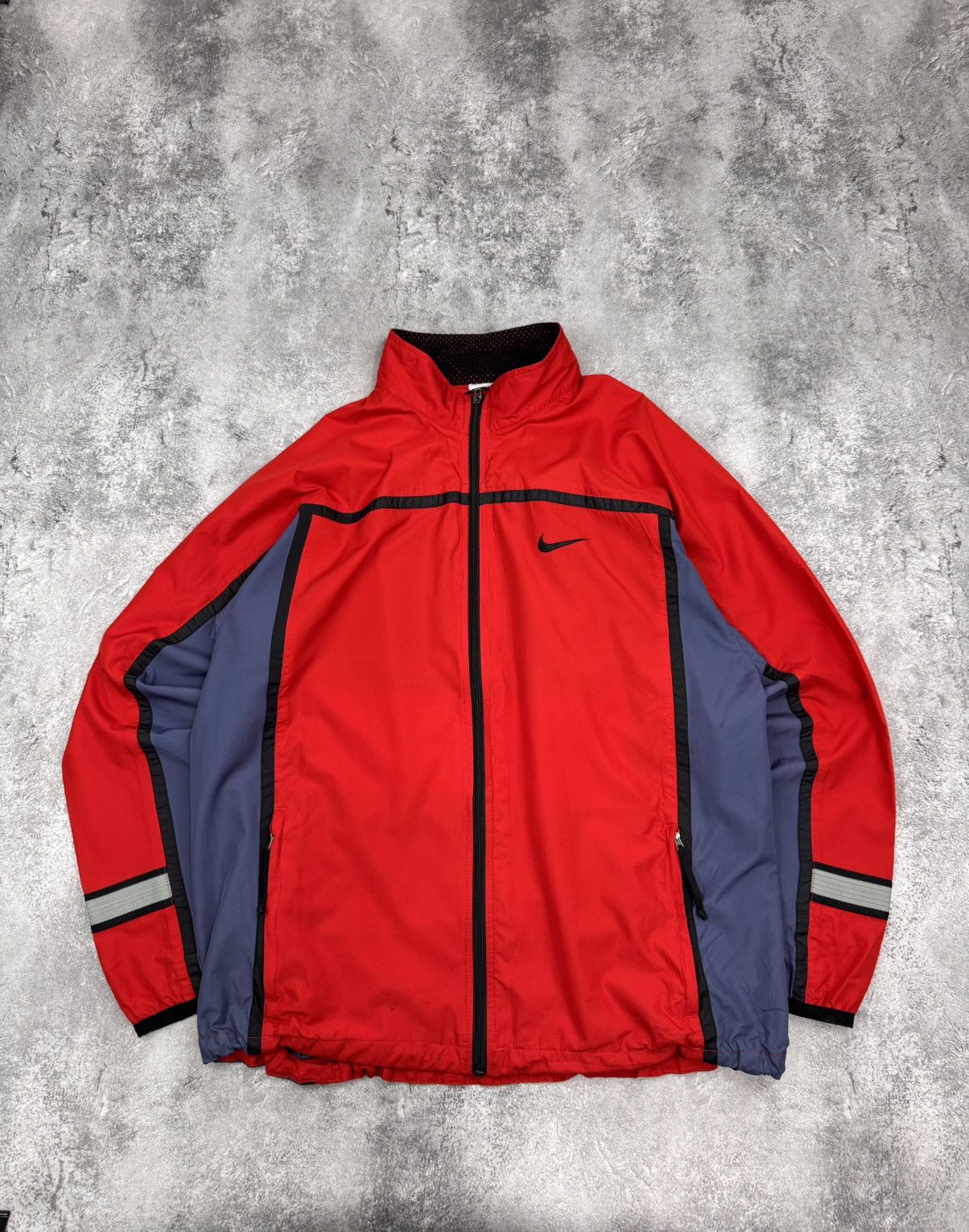 Nike Nike Men Vintage Windbreaker Jacket Red / Grey Zip Up Size US XL / EU 56 / 4 - 1 Thumbnail