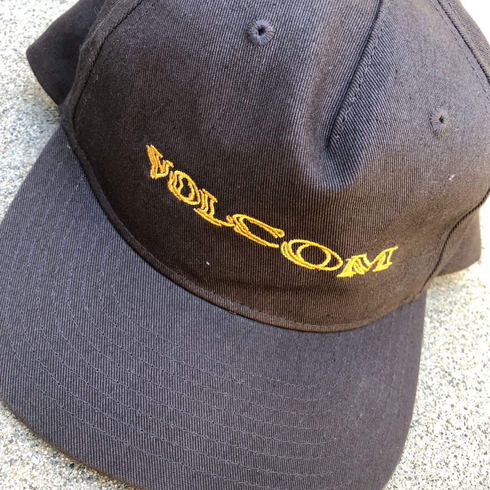 Volcom VOLCOM Snapback Hat Men's Black Adjustable Cap Embroidered One Size Size ONE SIZE - 2 Thumbnail