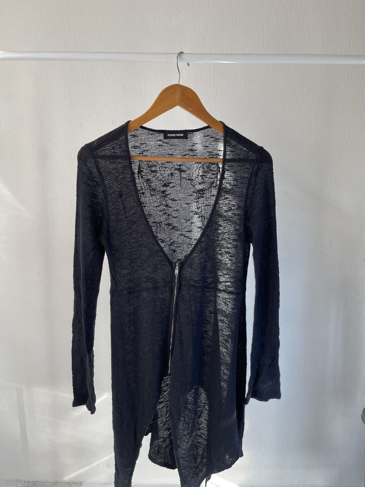 Beauty Beast × If Six Was Nine × Le Grande Bleu (L.G.B.) 2000s Peace Now Vampire Zip Cardigan Size S / US 4 / IT 40 - 2 Thumbnail