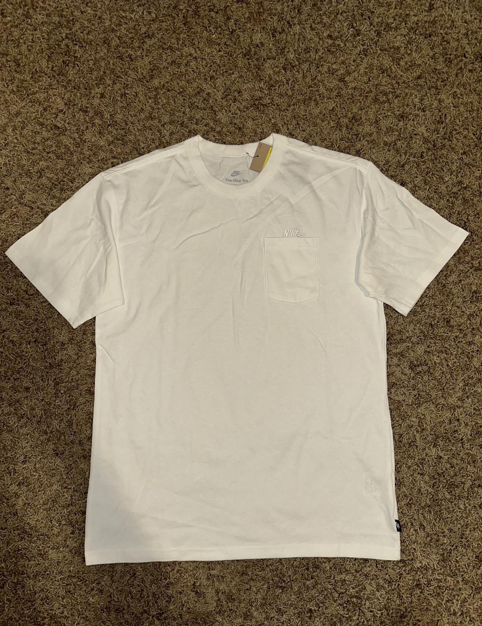 Nike Nike Sportswear Men’s Premium Essentials Pocket T-Shirt Size US S / EU 44-46 / 1 - 1 Thumbnail
