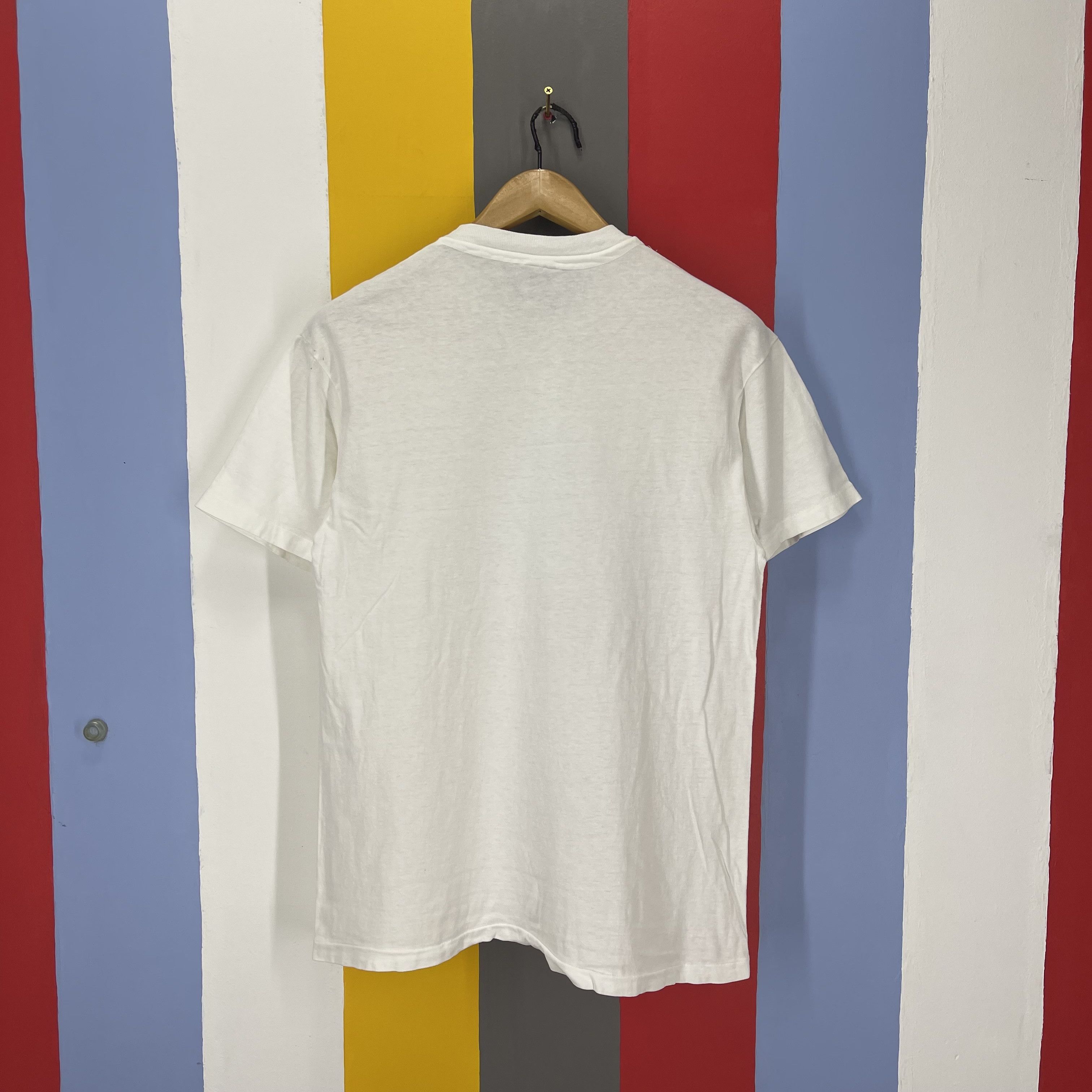 Hanes 90s Vintage HAWAII by HANES Crew Neck T Shirt #1744/07 Size US M / EU 48-50 / 2 - 9 Thumbnail