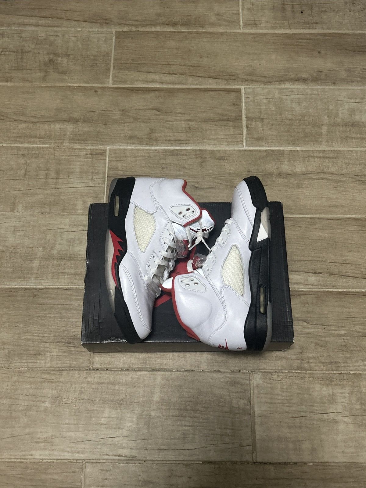 Jordan Brand Jordan 5 Retro “Fire Red” 2020 Size US 8.5 / EU 41-42 - 1 Thumbnail