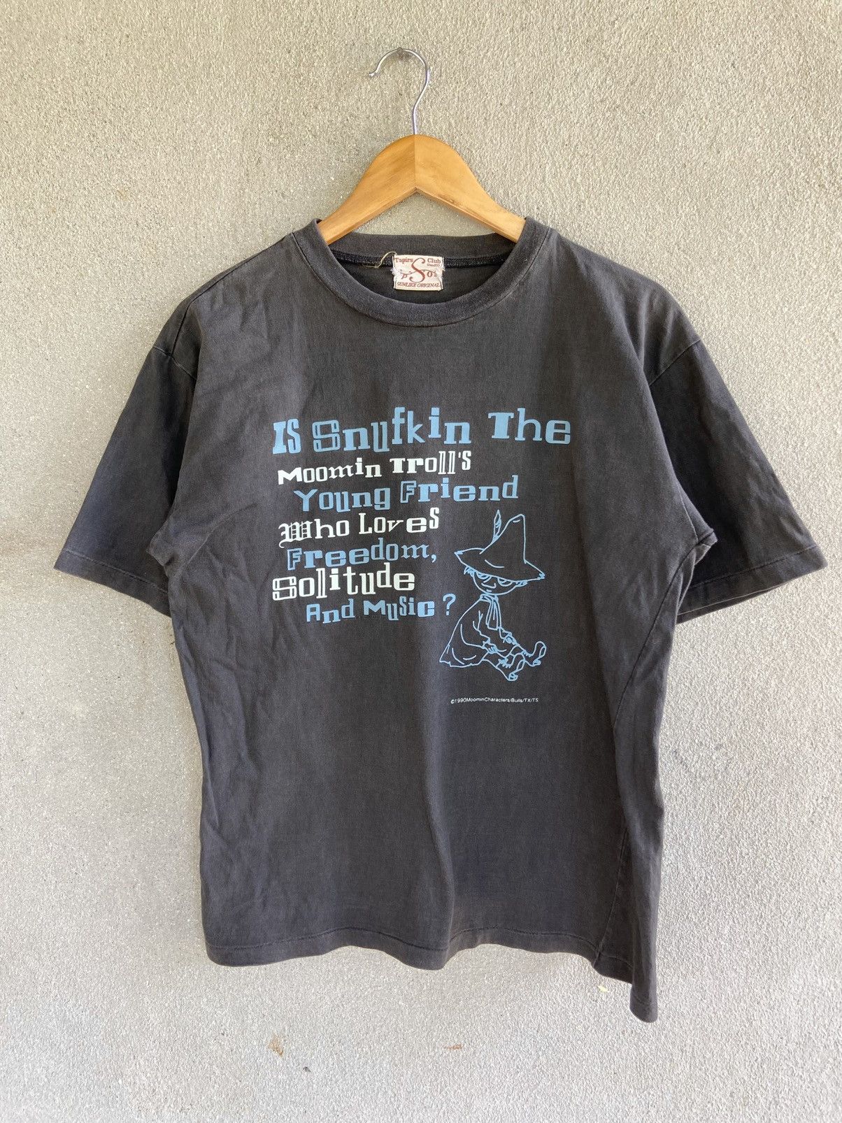Vintage Vintage 1990’s Moomin Character Snufkin Thrashed Faded shirt Size US M / EU 48-50 / 2 - 1 Thumbnail