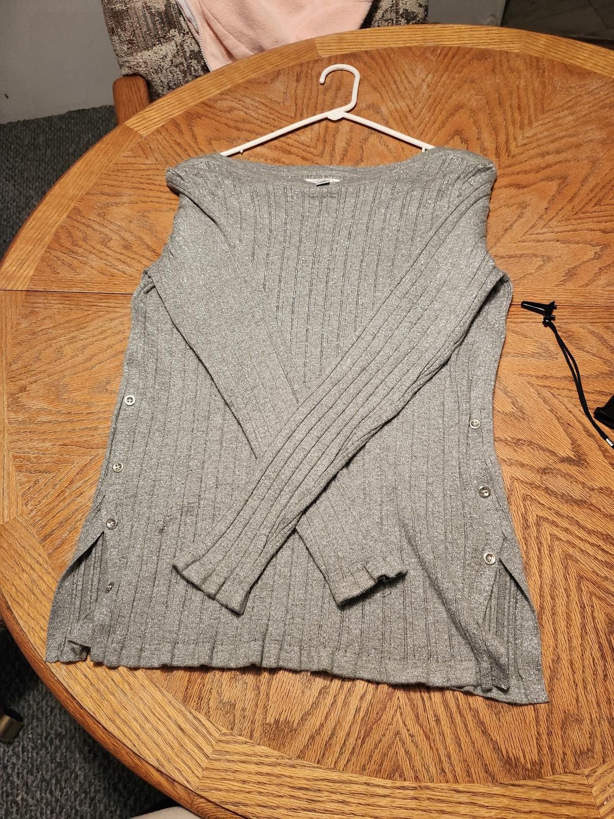 Designer Croft and Barrow sparkly grey sweater Size L / US 10 / IT 46 - 1 Thumbnail