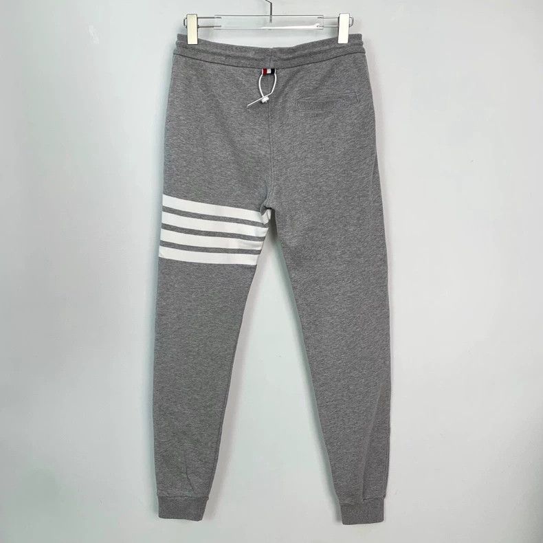 Thom Browne Thom Browne Size 1 Classic four-bar casual pants sweatpant Size US 28 / EU 44 - 2 Thumbnail