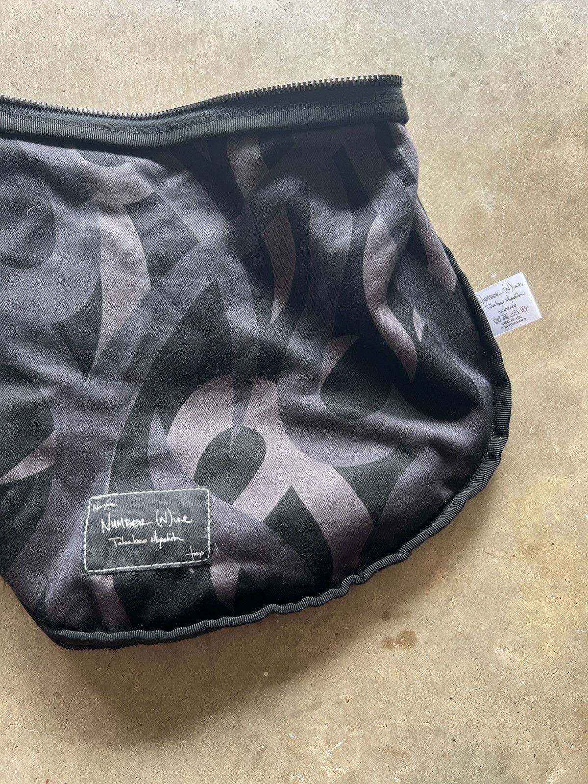 Number (N)ine Number Nine AW04 Black Tribal Belt Bag Size ONE SIZE - 4 Thumbnail