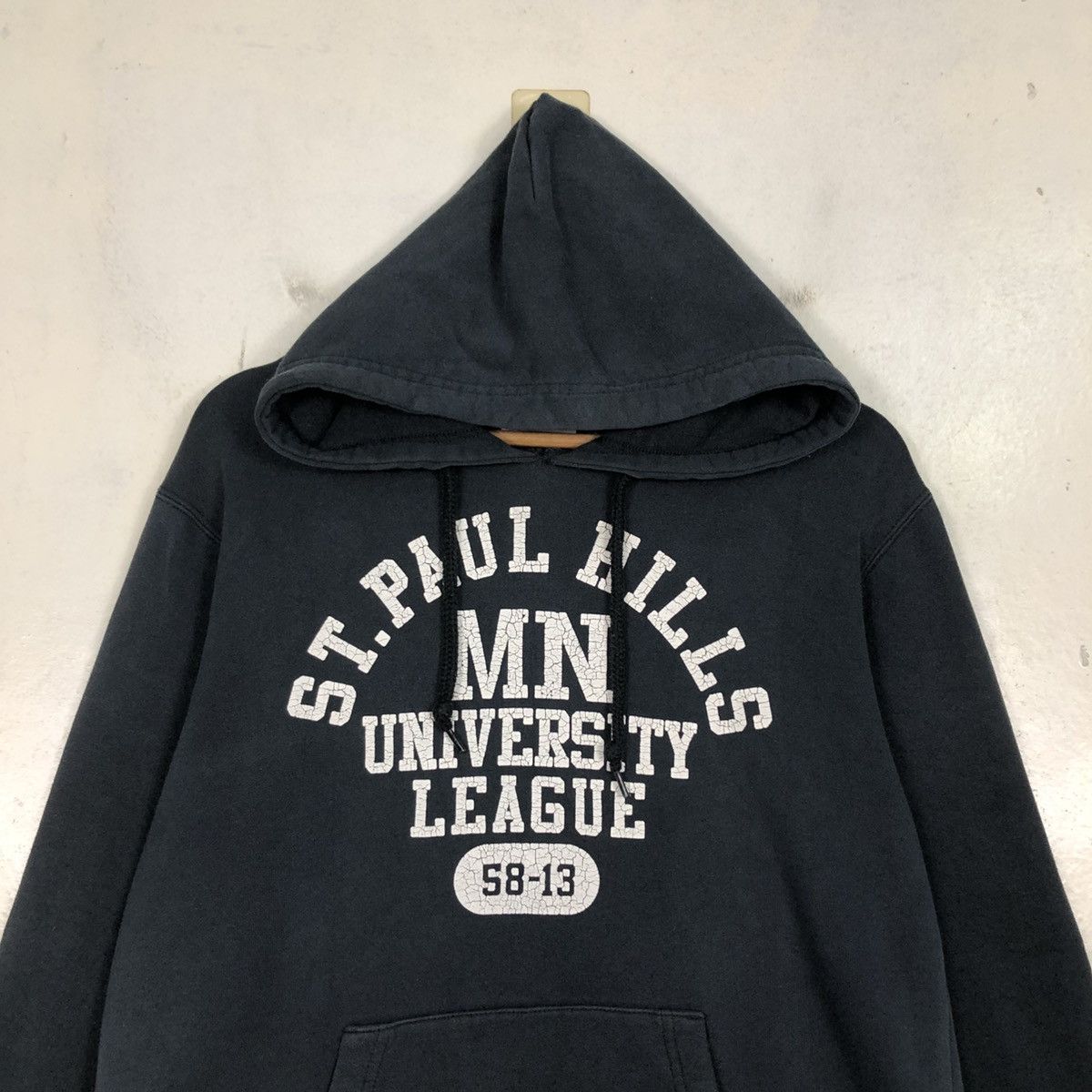 Vintage 📌Vintage Sweatshirt Hoodie Discus Athletic St Paul Hills Size US L / EU 52-54 / 3 - 5 Thumbnail
