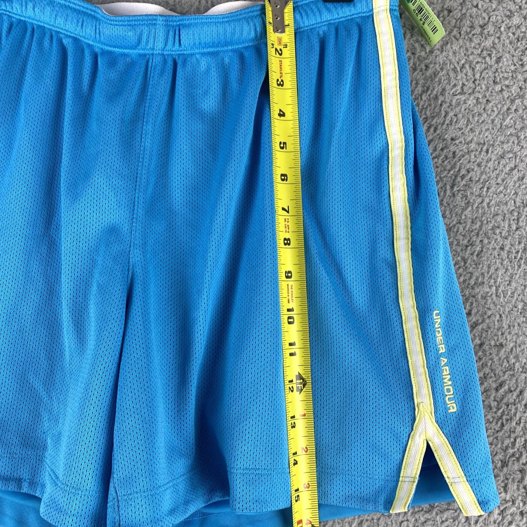 Under Armour Under Armour Women Gym Active Running Shorts Size Large L Blue / 48-24 Elastic Waist Athletic Polyester Blend Size 36" / US 14 / IT 50 - 5 Thumbnail