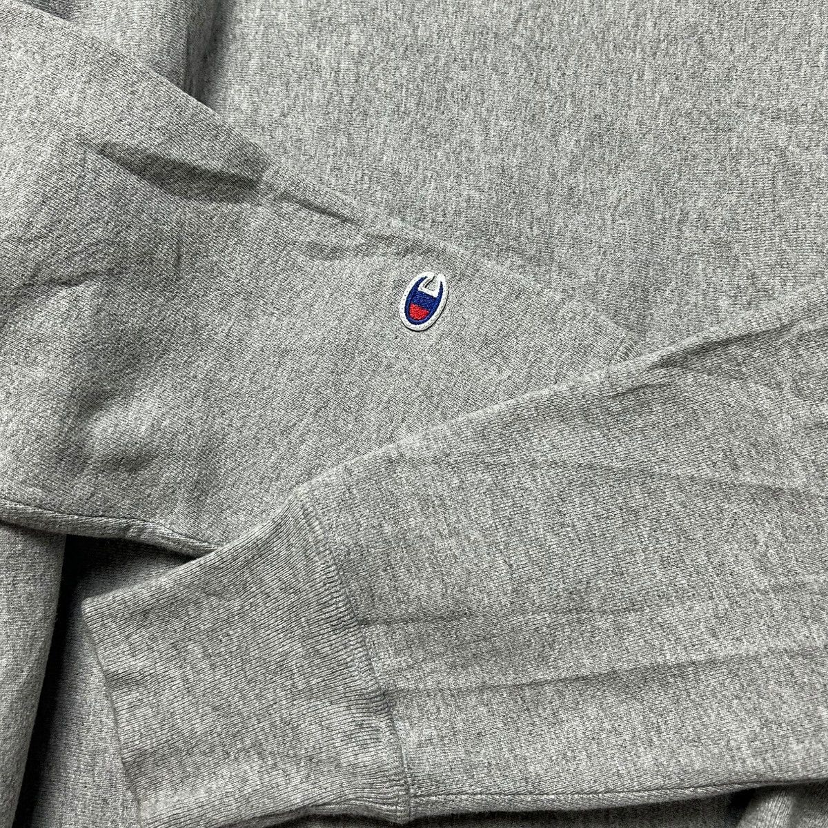 Champion × Vintage Vintage Champion Reverse Weave Crewneck Sweatshirt Pullover Size US L / EU 52-54 / 3 - 8 Thumbnail