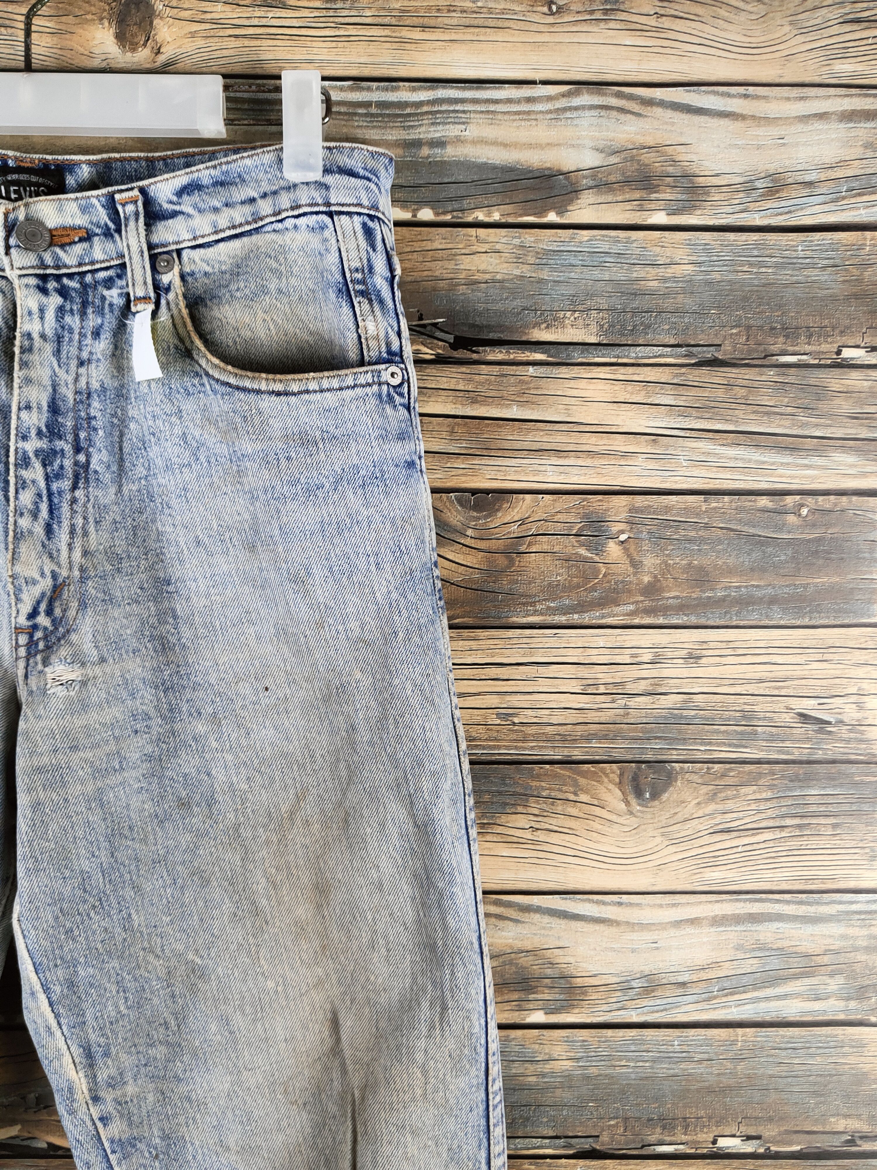Levi's DL Levi's big E Blue Distressed Ripped Jeans #46-962 Size US 31 - 5 Thumbnail