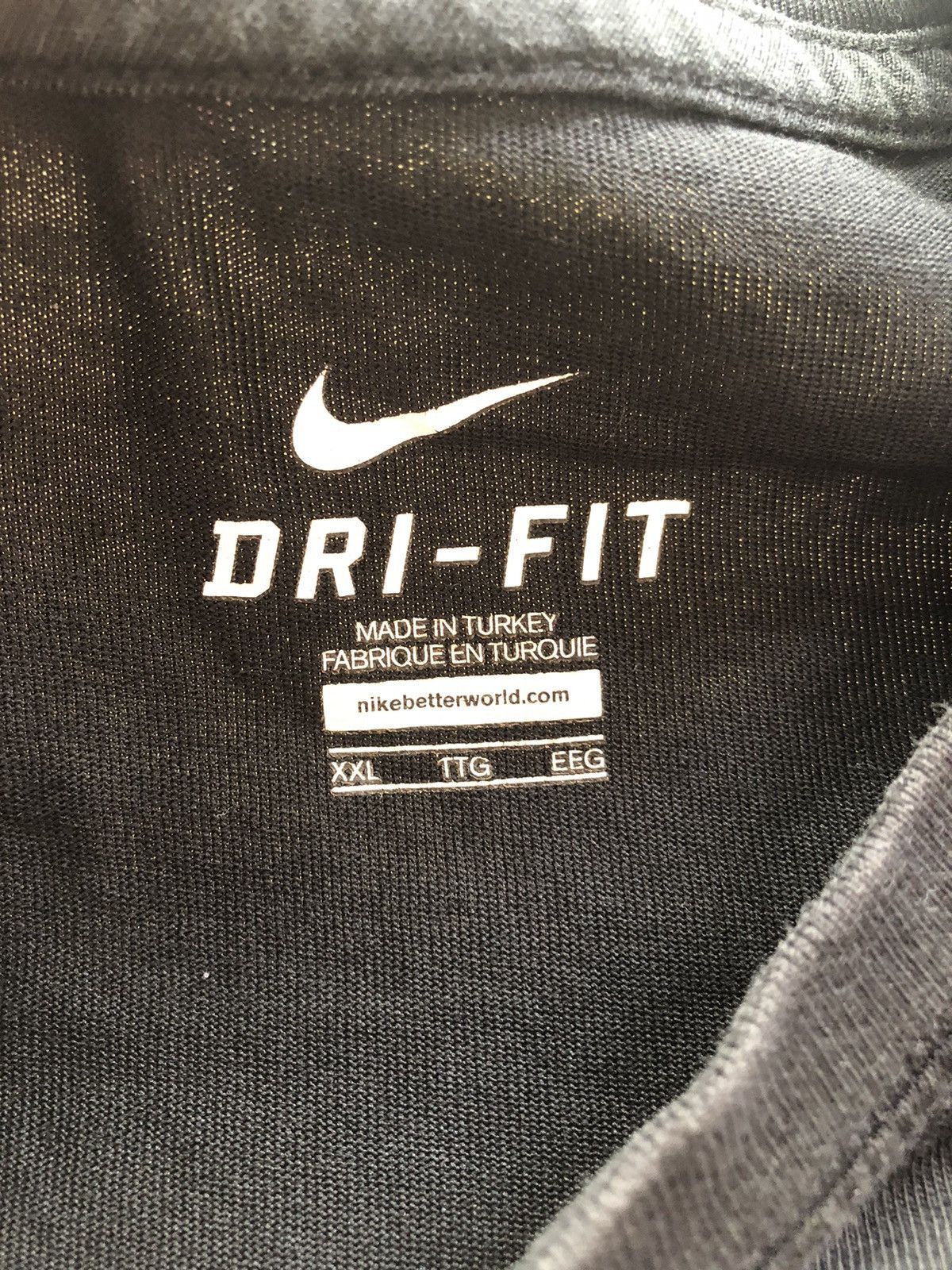 Nike NIKE BLACK MAMBA PANTHER VINTAGE SPORT TEE SHIRT Size US XL / EU 56 / 4 - 3 Thumbnail
