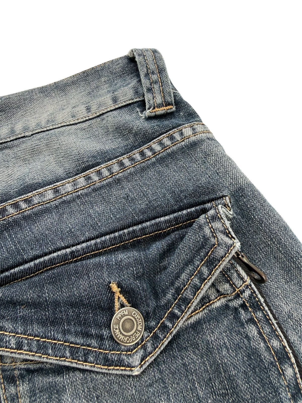 PPFM PPFM BANANA CURVE CUT JEANS Size US 33 - 6 Thumbnail