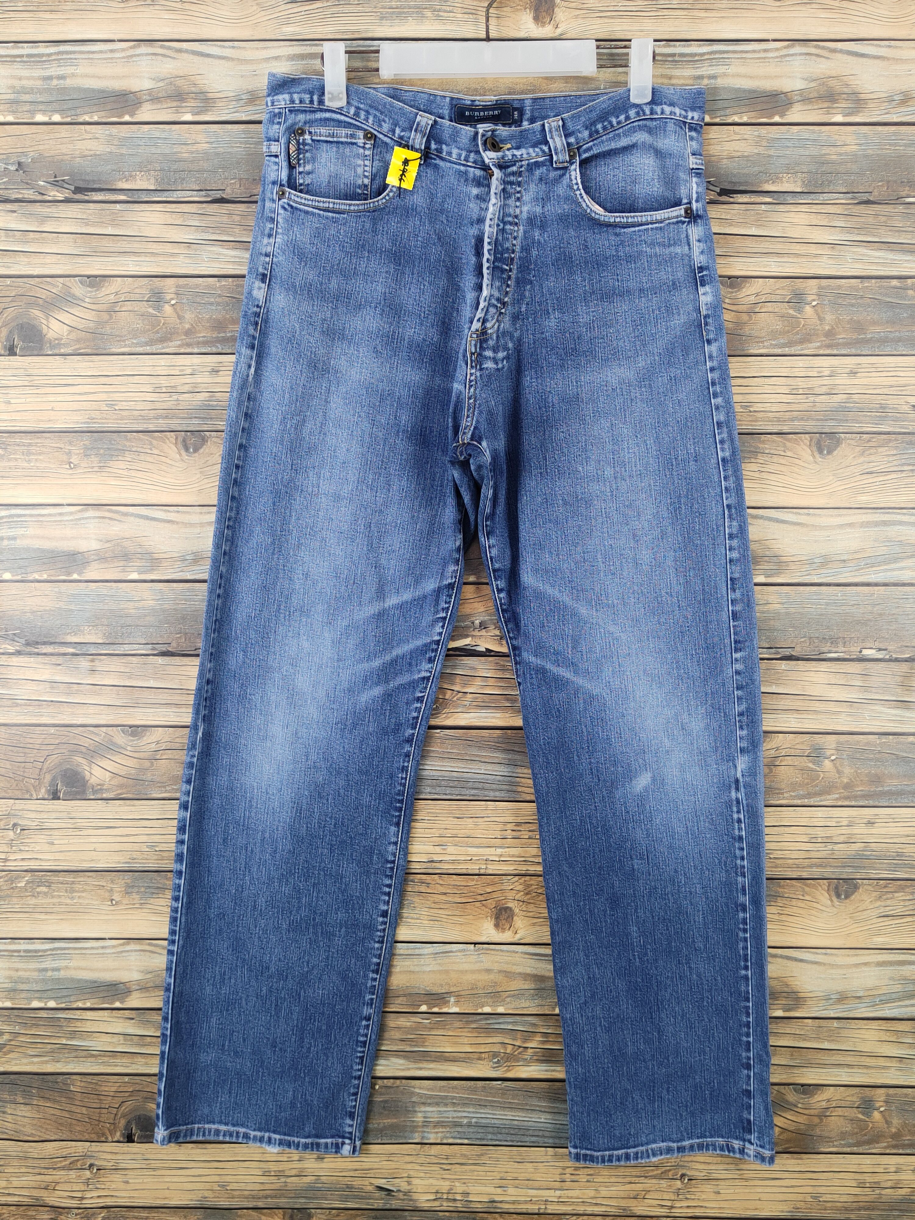 Burberry Burberry Blue Distressed Ripped denim Jeans #W1597 Size US 33 - 1 Thumbnail