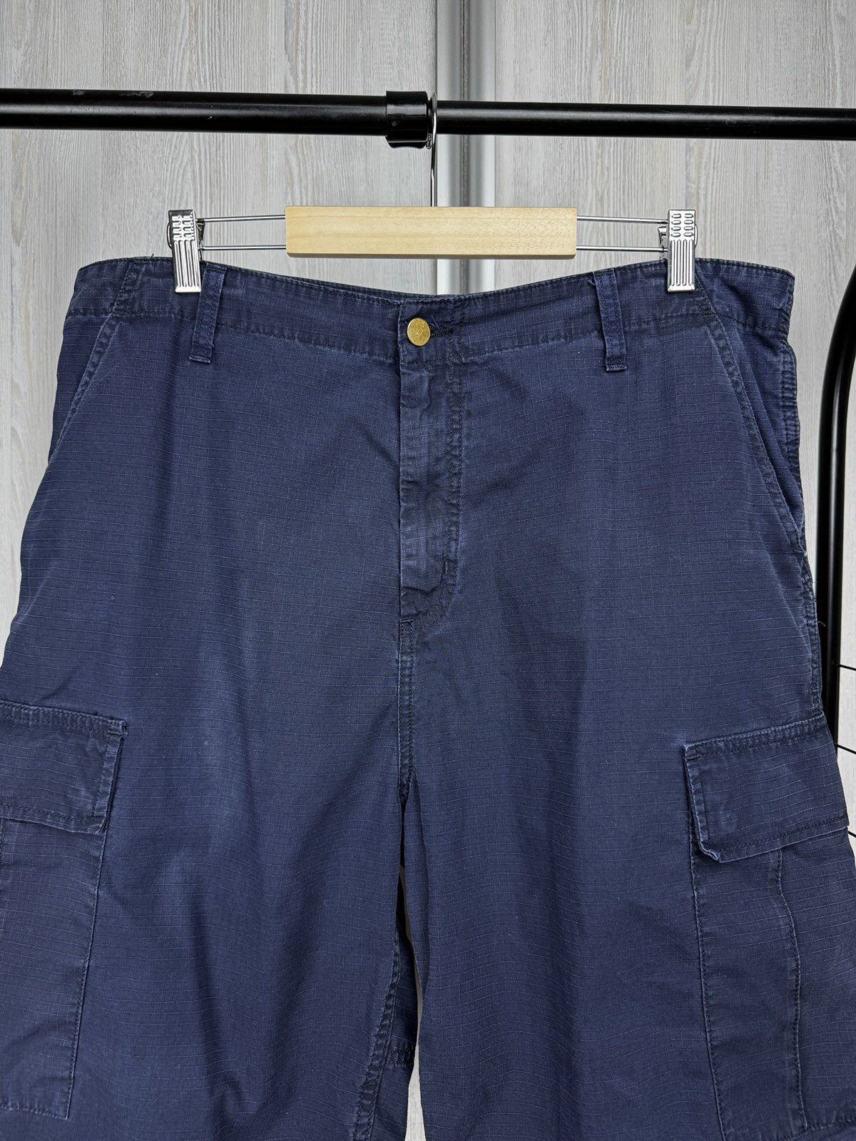 Carhartt Wip Carhartt WIP Dark Blue Cargo shorts Size US 34 / EU 50 - 3 Thumbnail