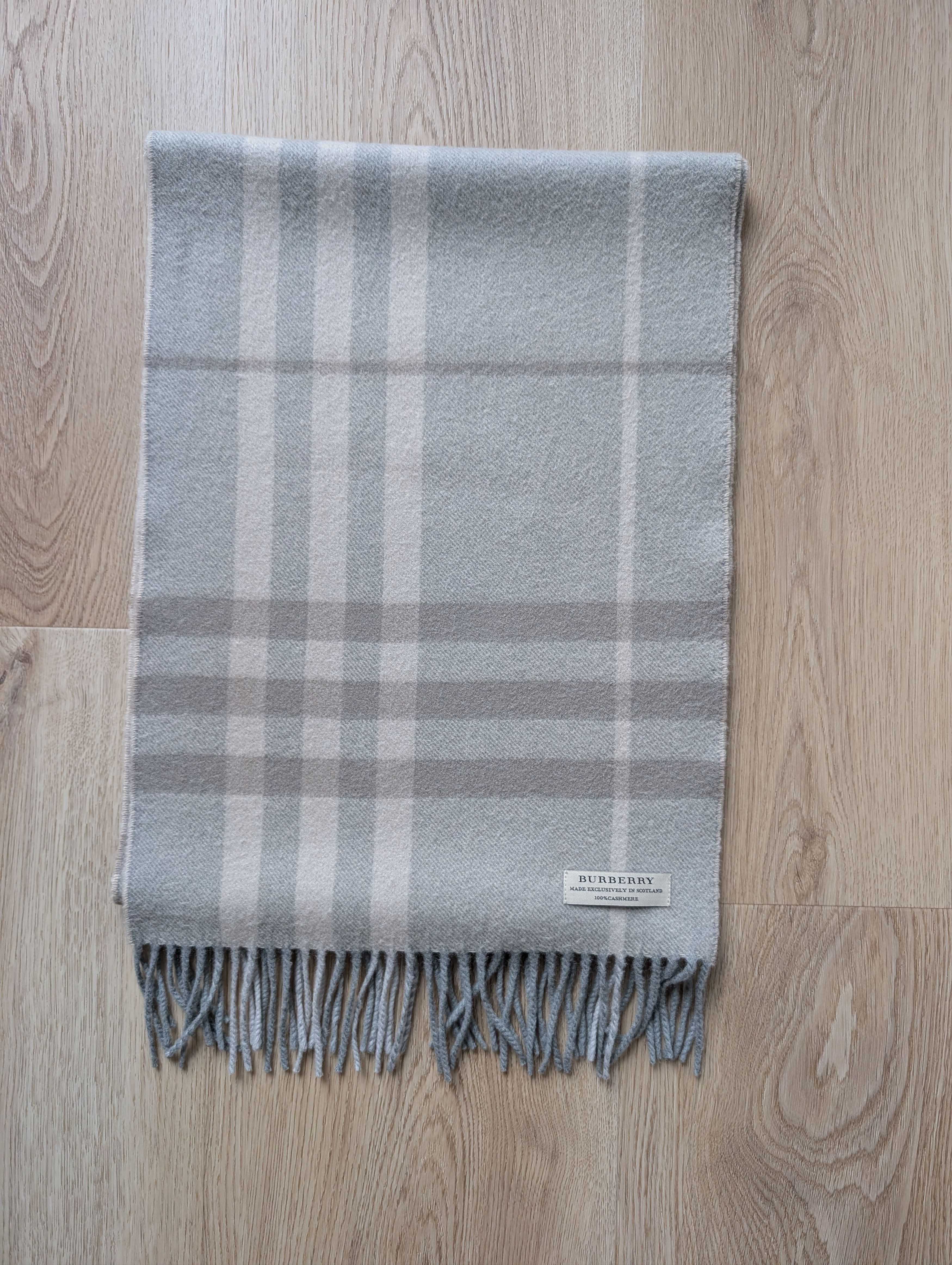 Burberry Burberry Nova Check 100% CASHMERE Scarf Scotland Size ONE SIZE - 6 Thumbnail