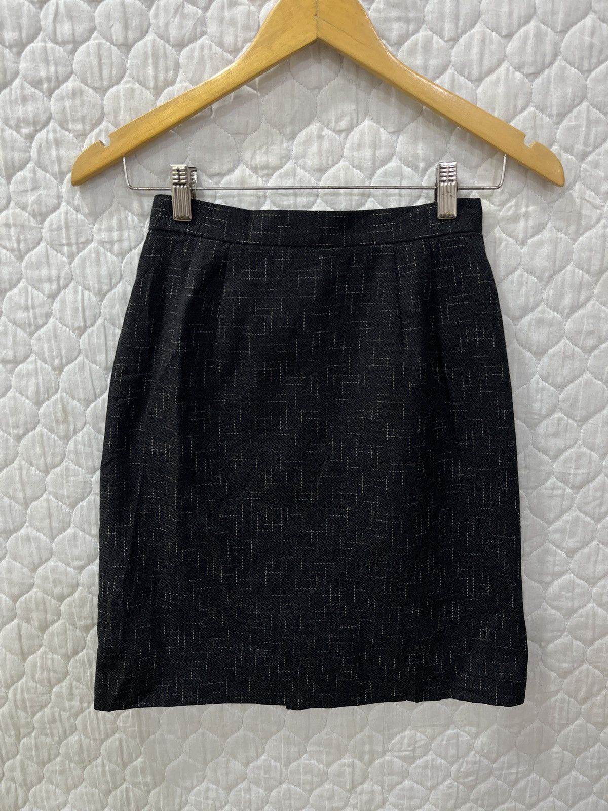 Balenciaga 🔥🔥🔥STEALS BALENCIAGA SKIRTS Size 24" / US 00 / IT 34 - 4 Thumbnail