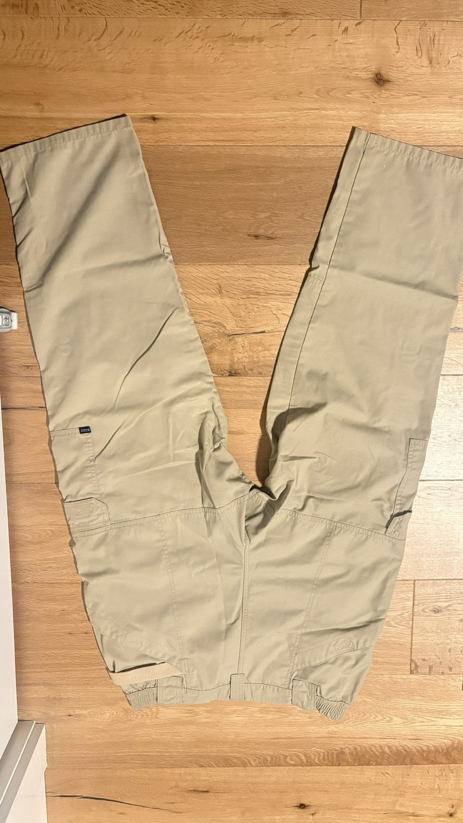 5.11 5.11 Tactical khaki cargo pants Size US 38 / EU 54 - 7 Thumbnail