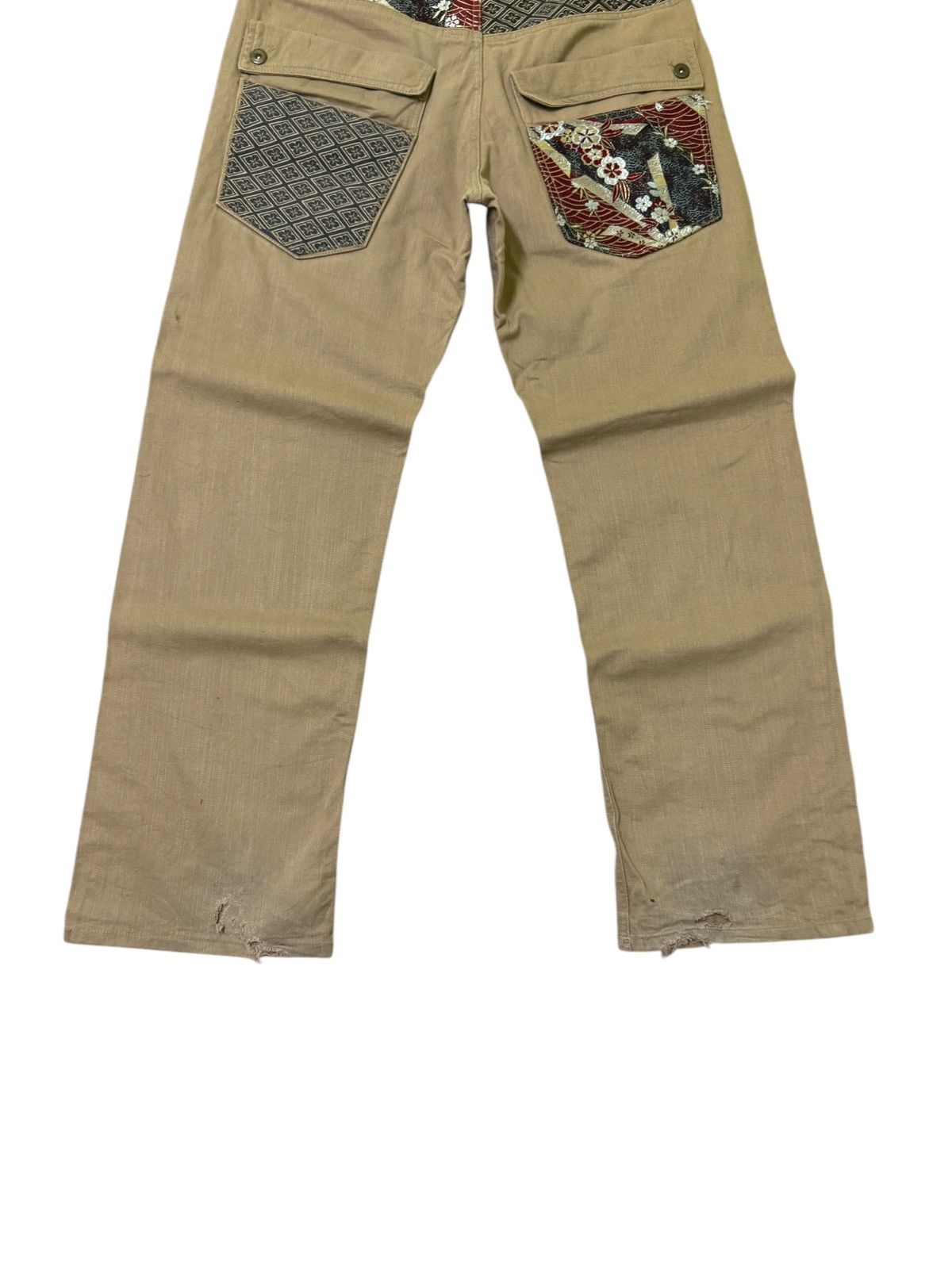Japanese Brand VINTAGE JAPAN TRADITIONAL DISTRESSED FLORAL MOTIVE JEANS Size US 33 - 11 Thumbnail