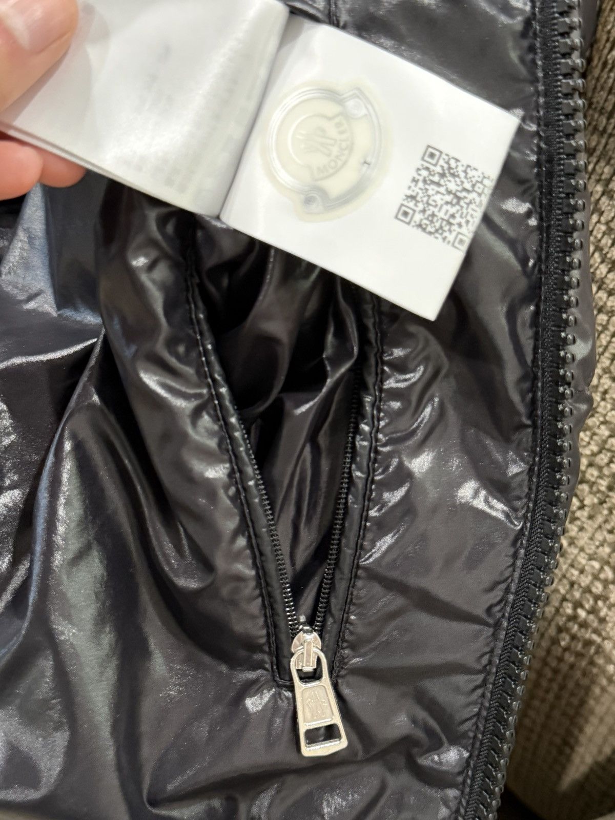 Moncler Black Ecrins Giubbotto Puffer Jacket Size US L / EU 52-54 / 3 - 10 Thumbnail