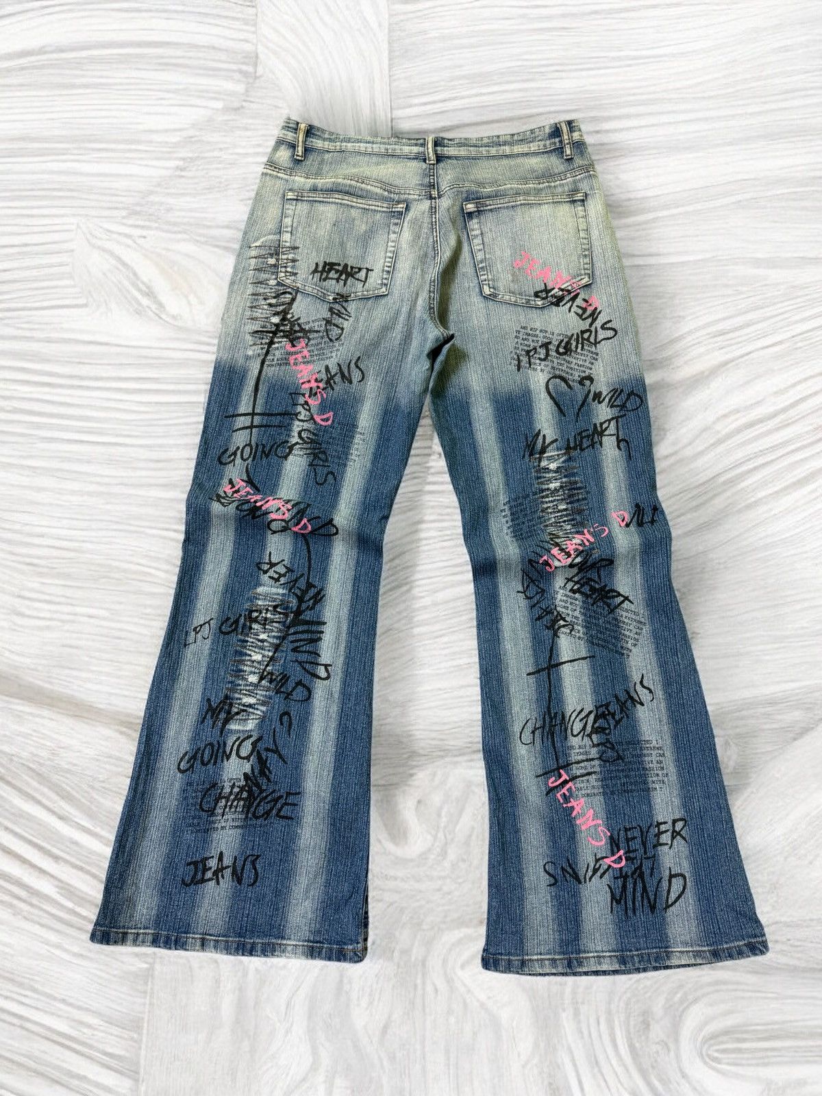 Hysteric Glamour FLARE DRAMA JEANS PRINTED DESIGN BOOT CUT STRETCHABLE JEANS Size US 34 / EU 50 - 2 Thumbnail