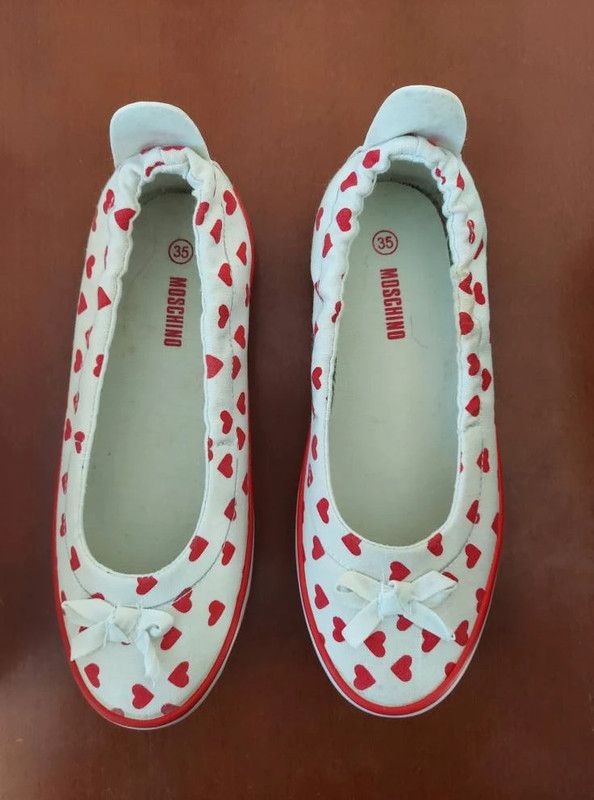 Moschino Moschino flats 2.5 Size US 4 / IT 34 - 1 Thumbnail