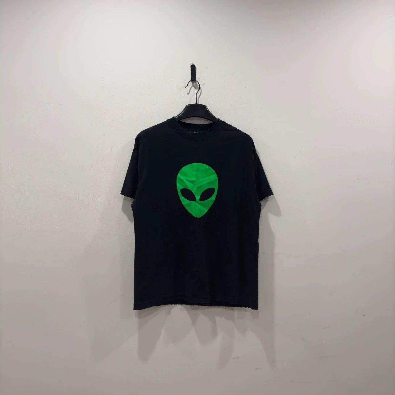 Balenciaga Balenciaga Alien Short Sleeve-2508 Size US M / EU 48-50 / 2 - 1 Thumbnail