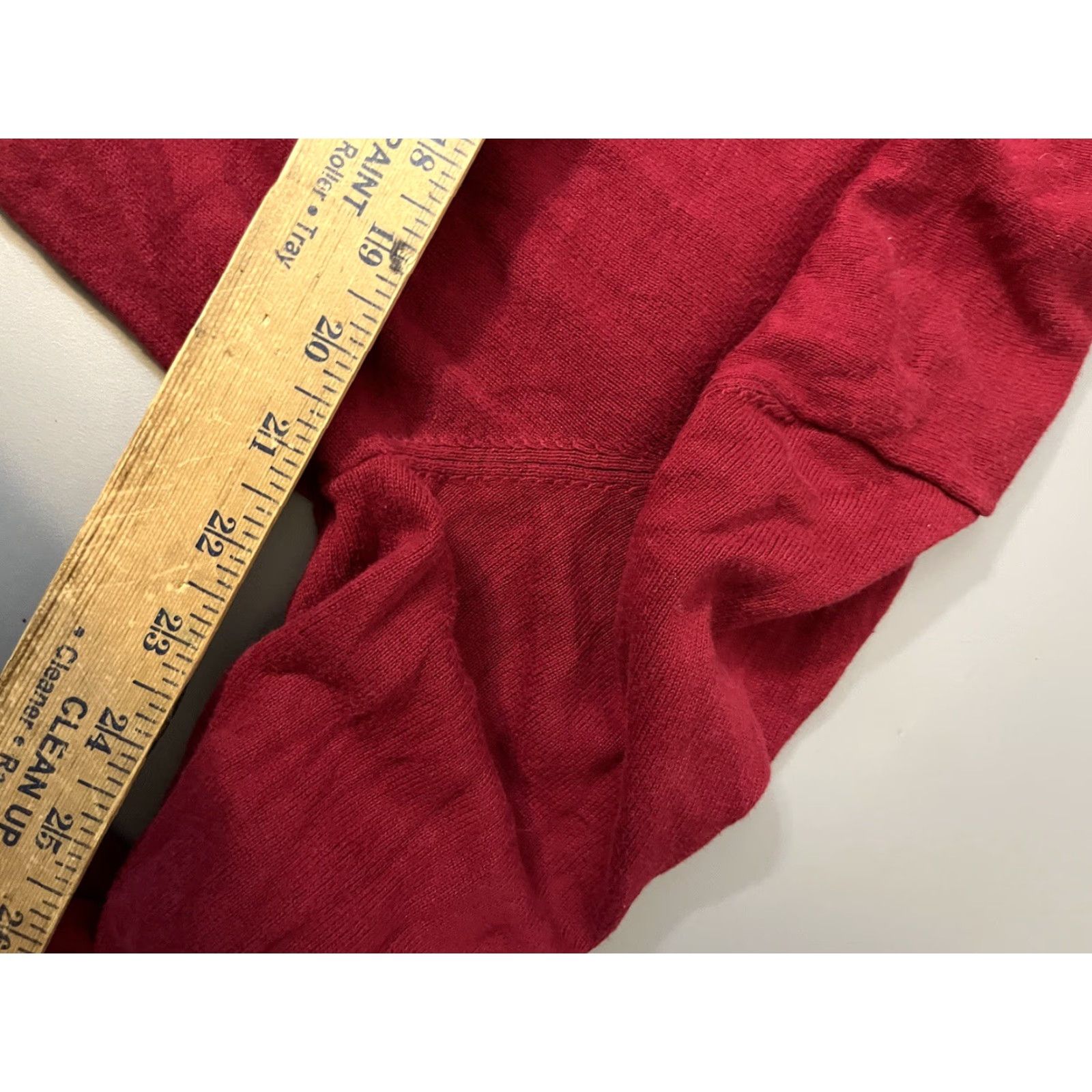 Lacoste LACOSTE VINTAGE V-Neck Sweater Men's Large Regular Fit Solid Bordeaux Red Classic Preppy Office Career Size US L / EU 52-54 / 3 - 6 Thumbnail