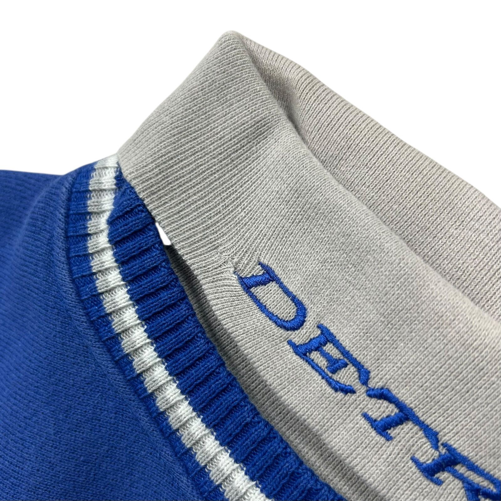NFL VTG 90s DETROIT LIONS THE GAME TURTLENECK SWEATSHIRT Size US M / EU 48-50 / 2 - 8 Thumbnail