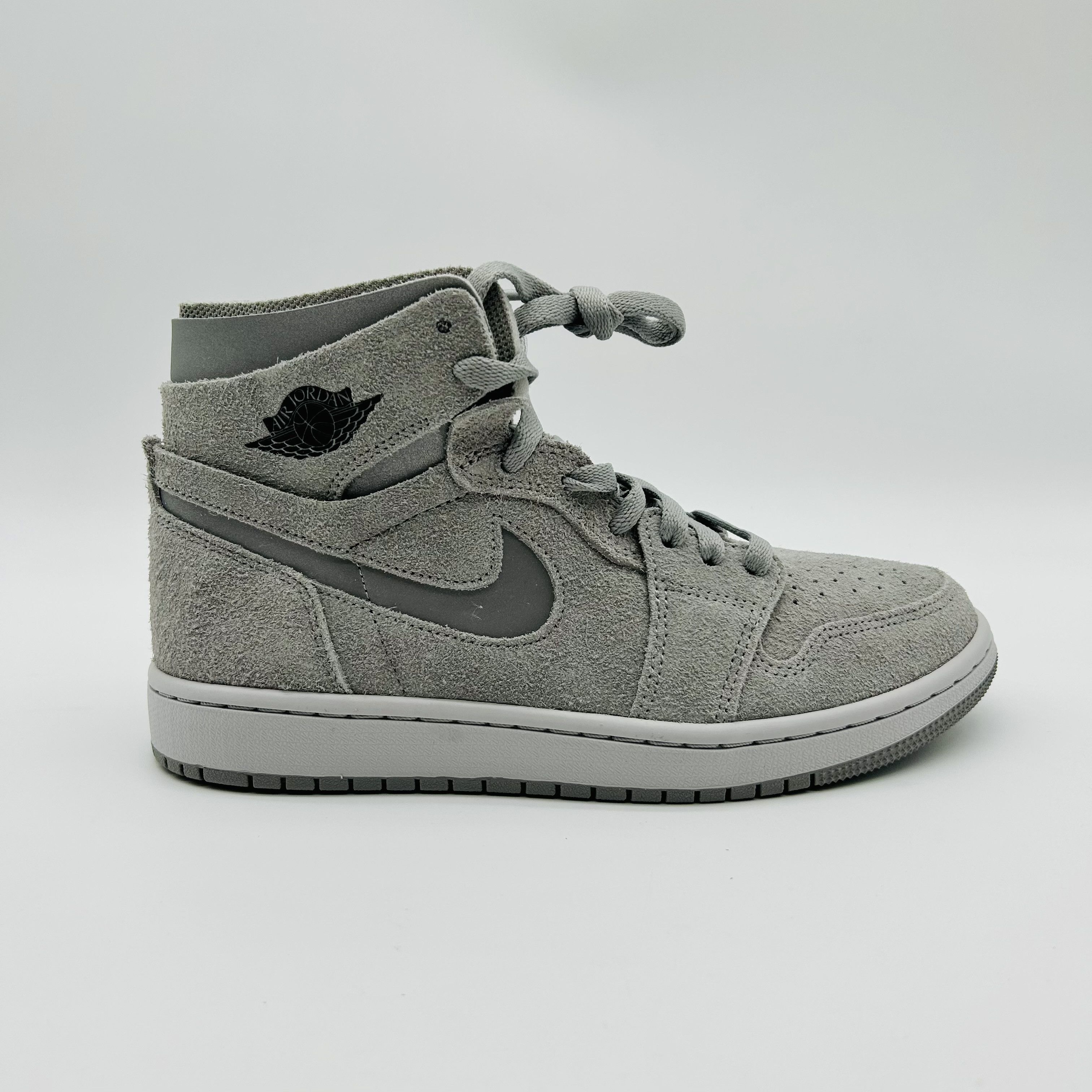 Jordan Brand Jordan 1 Zoom CMFT Metallic Silver (W) Size US 7.5 / IT 37.5 - 1 Thumbnail