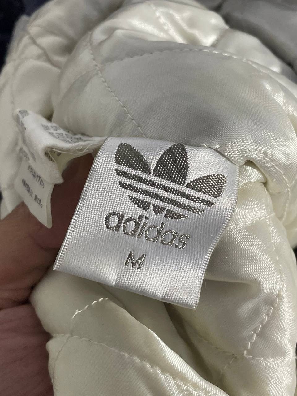 Adidas Vintage adidas big logo hip hop style Size US M / EU 48-50 / 2 - 10 Thumbnail
