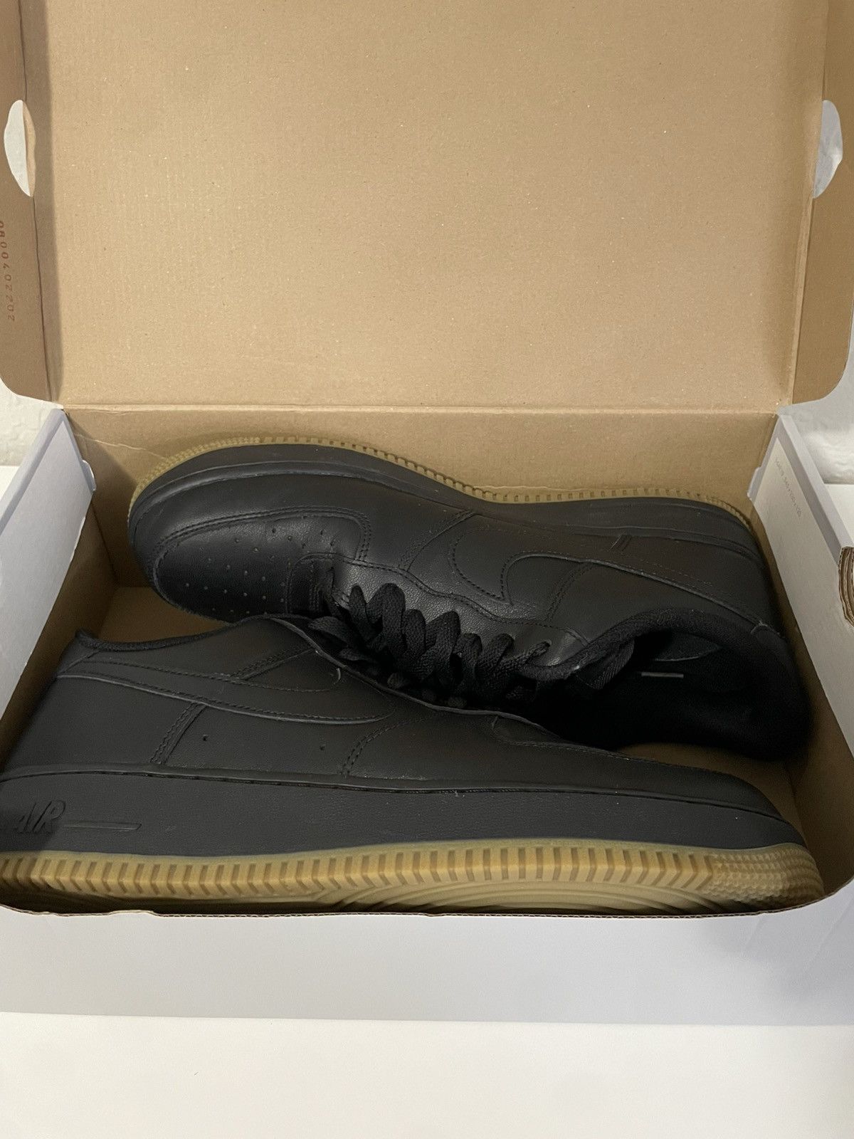 Nike AIR FORCE 1'07 BLACK/BLACK-GUM LIGHT BROWN Size US 12 / EU 45 - 7 Thumbnail