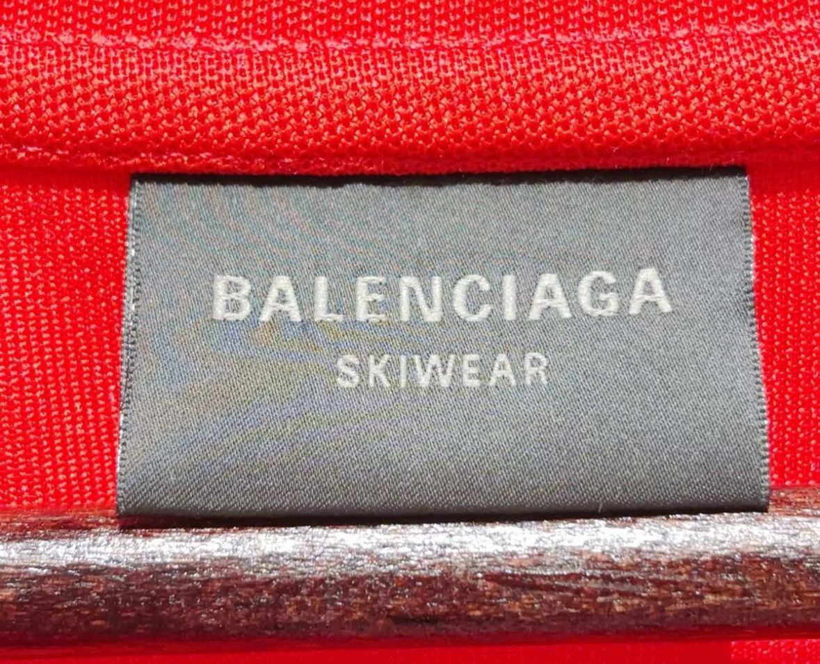 Balenciaga Balenciaga 23 ski 3B reflective skiing long sleeved shirt Size US XXS / EU 40 - 5 Thumbnail