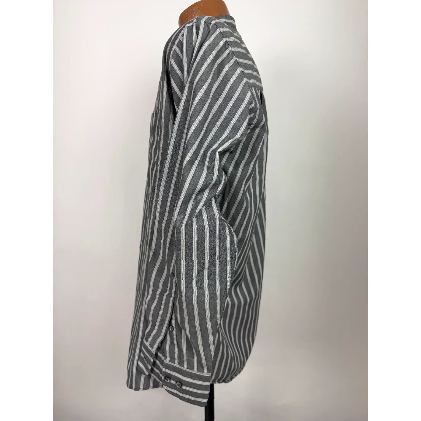 Albert Nipon VINTAGE Albert Nipon Shirt Men L Striped Button-Up Band Collar 80s 90s Preppy Vaporwave Black Size US L / EU 52-54 / 3 - 6 Thumbnail