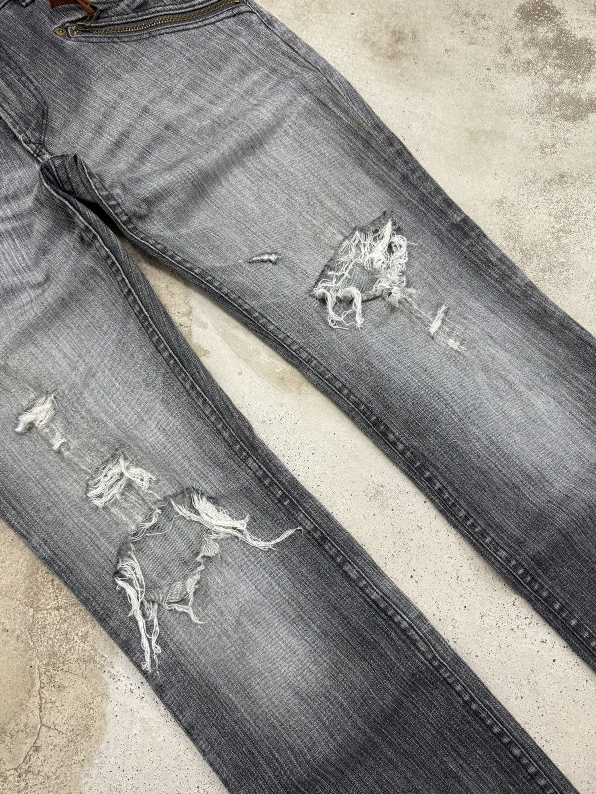 Nicole Club Monsieur Nicole 1974 Whisker Straight Leg Distressed Pants Size US 32 / EU 48 - 4 Thumbnail