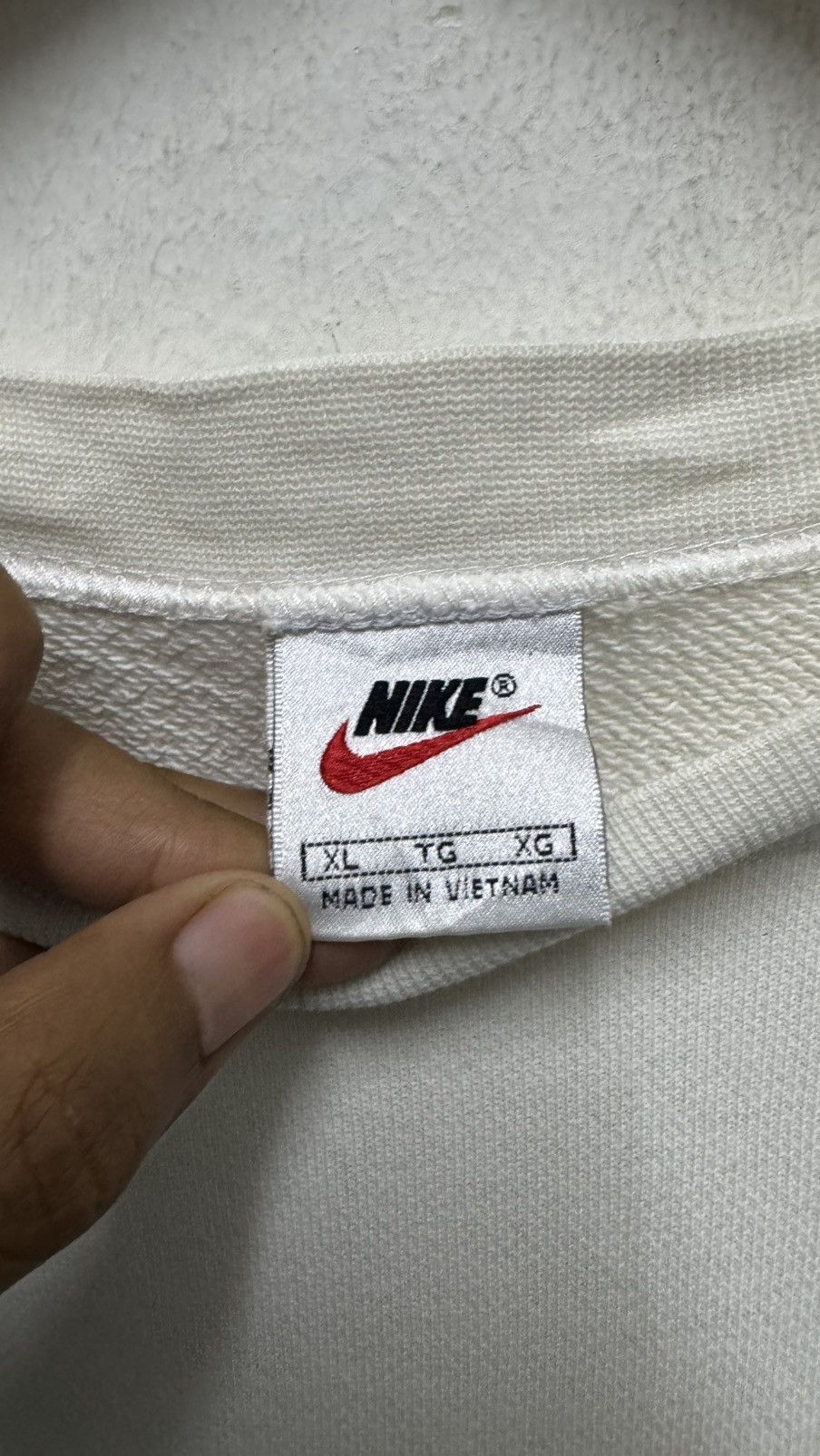 Nike Nike sweatshirt big logo 90s vintage Size US XL / EU 56 / 4 - 8 Thumbnail