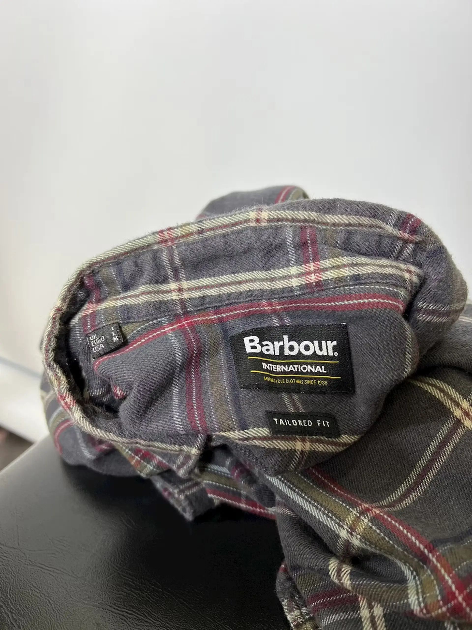 Barbour × Designer Barbour international check long sleeve shirt Size US M / EU 48-50 / 2 - 4 Thumbnail
