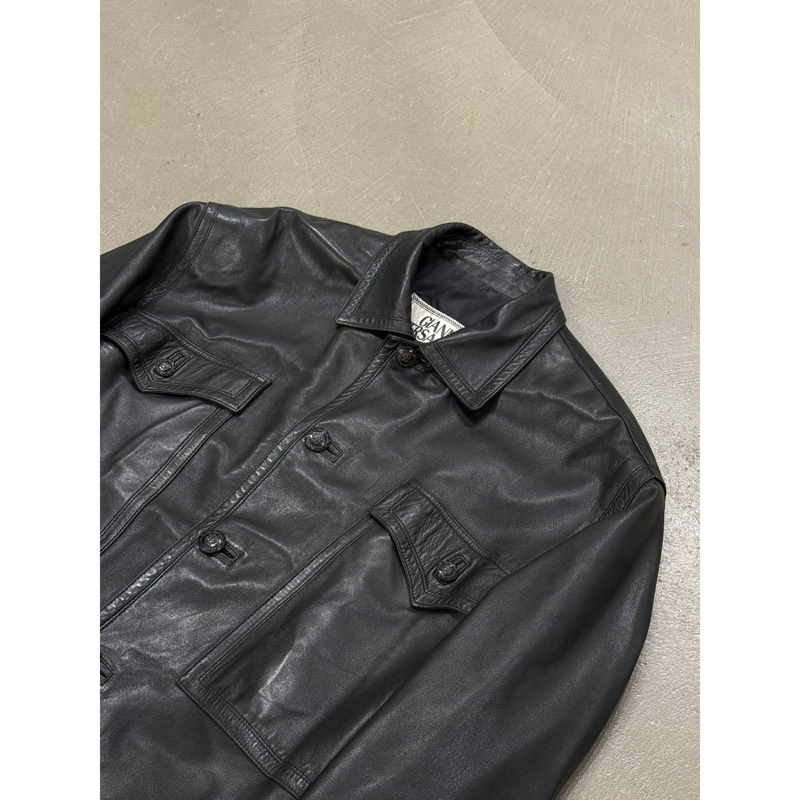 Versace 1990s Gianni Versace oversized cropped leather jacket Size ONE SIZE - 6 Thumbnail