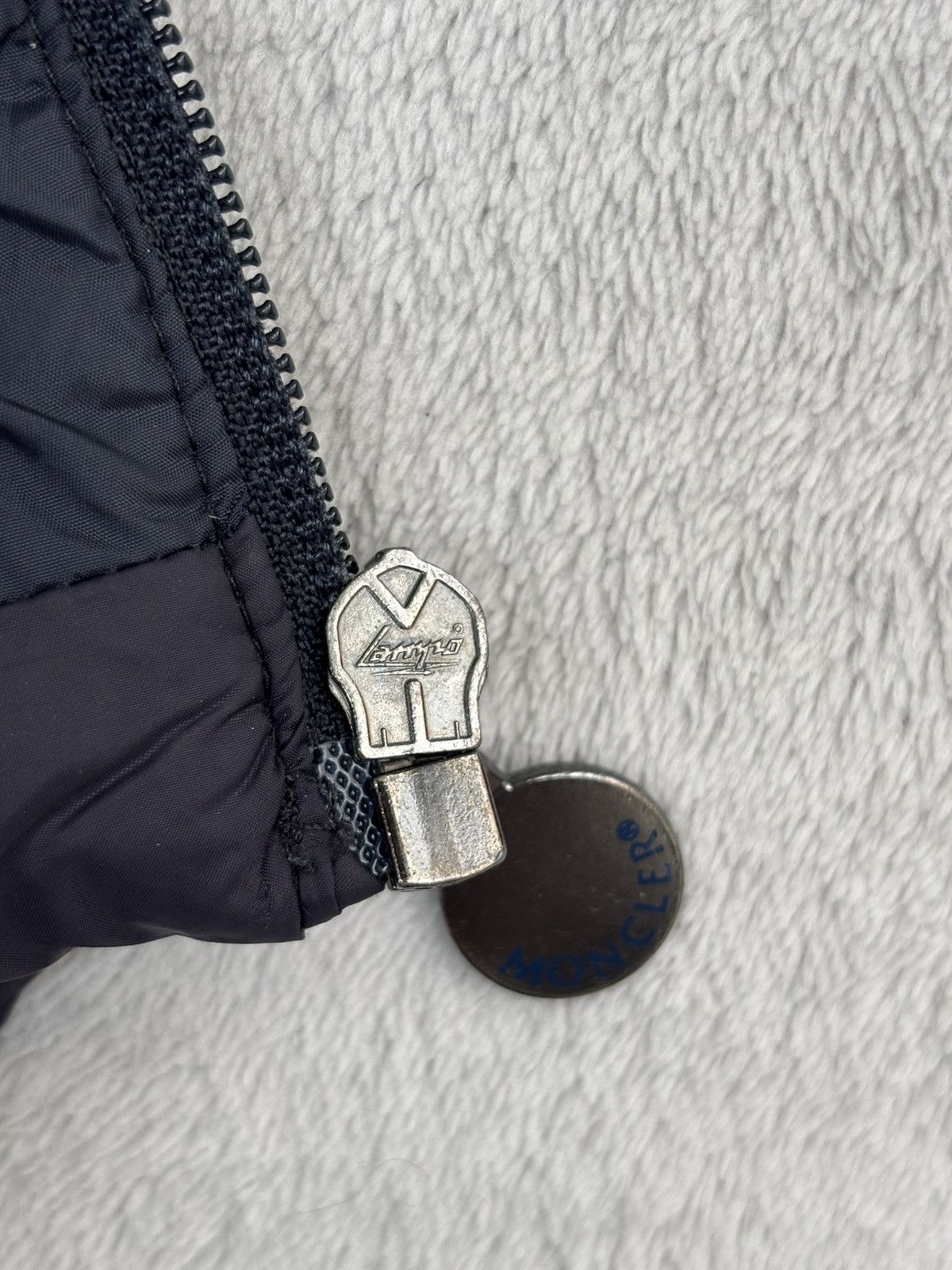 Moncler Moncler Jules Guibotto Down Jacket for kids (12-18 months) Size US XXS / EU 40 - 11 Thumbnail