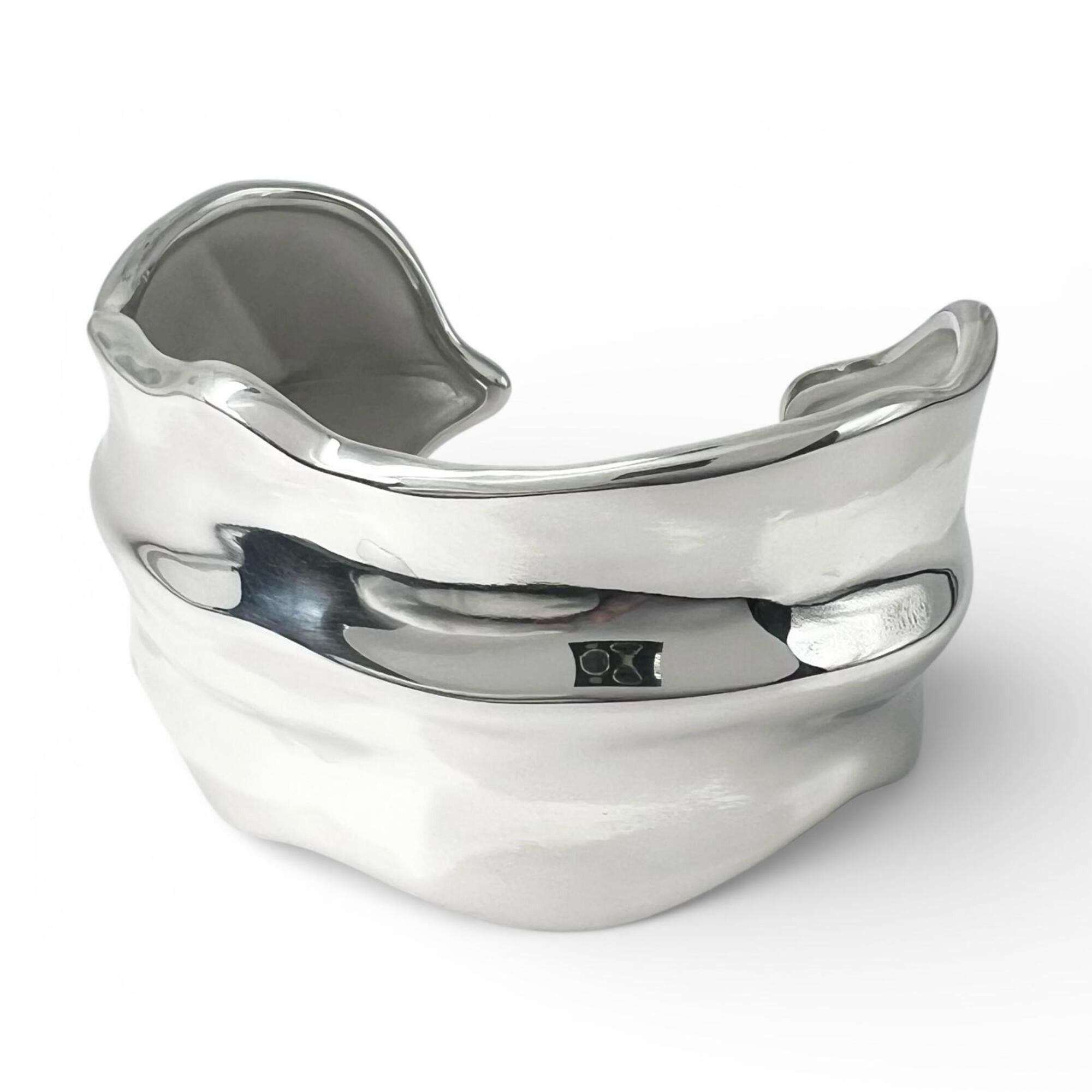 Tiffany & Co. TIFFANY&Co. Tiffany Vintage 925 Leaf Cuff Bangle Accessory, Silver, with Box, Weight 66.8g, Women's Size ONE SIZE - 1 Thumbnail