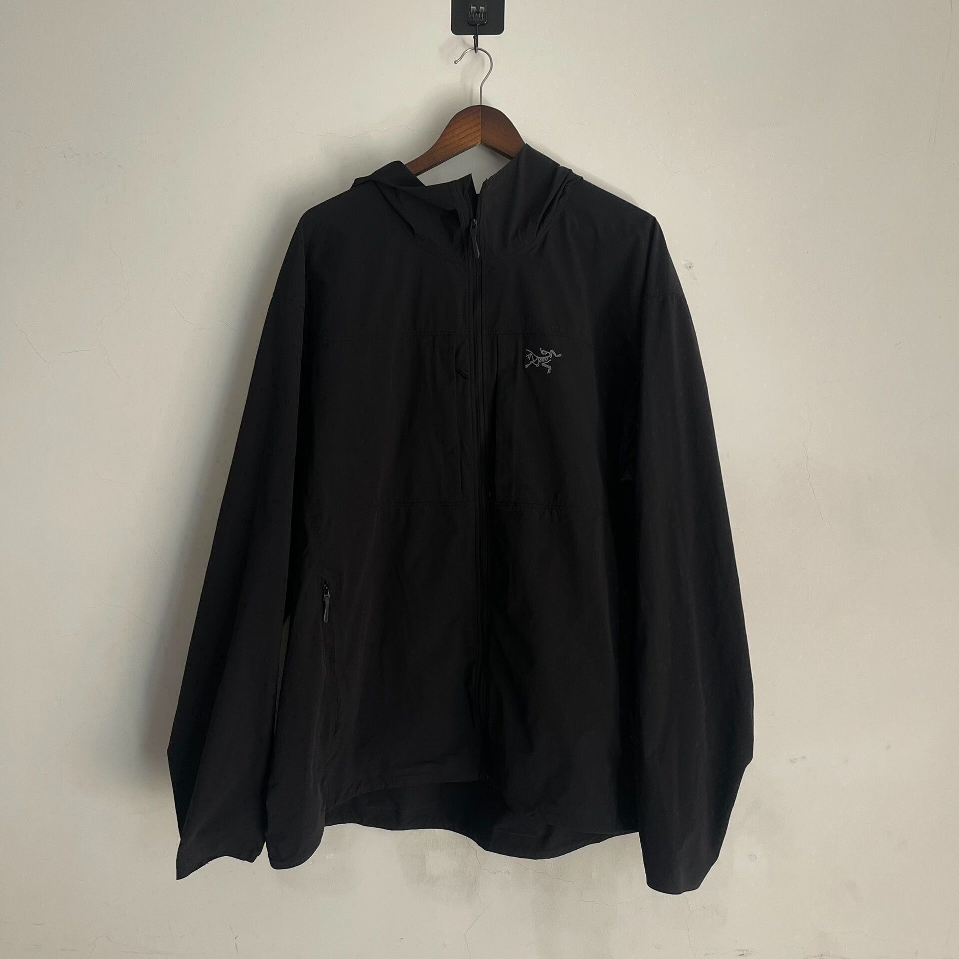 Arc'teryx Arcteryx Lightweight Black Hooded Jacket Size US XXL / EU 58 / 5 - 1 Thumbnail