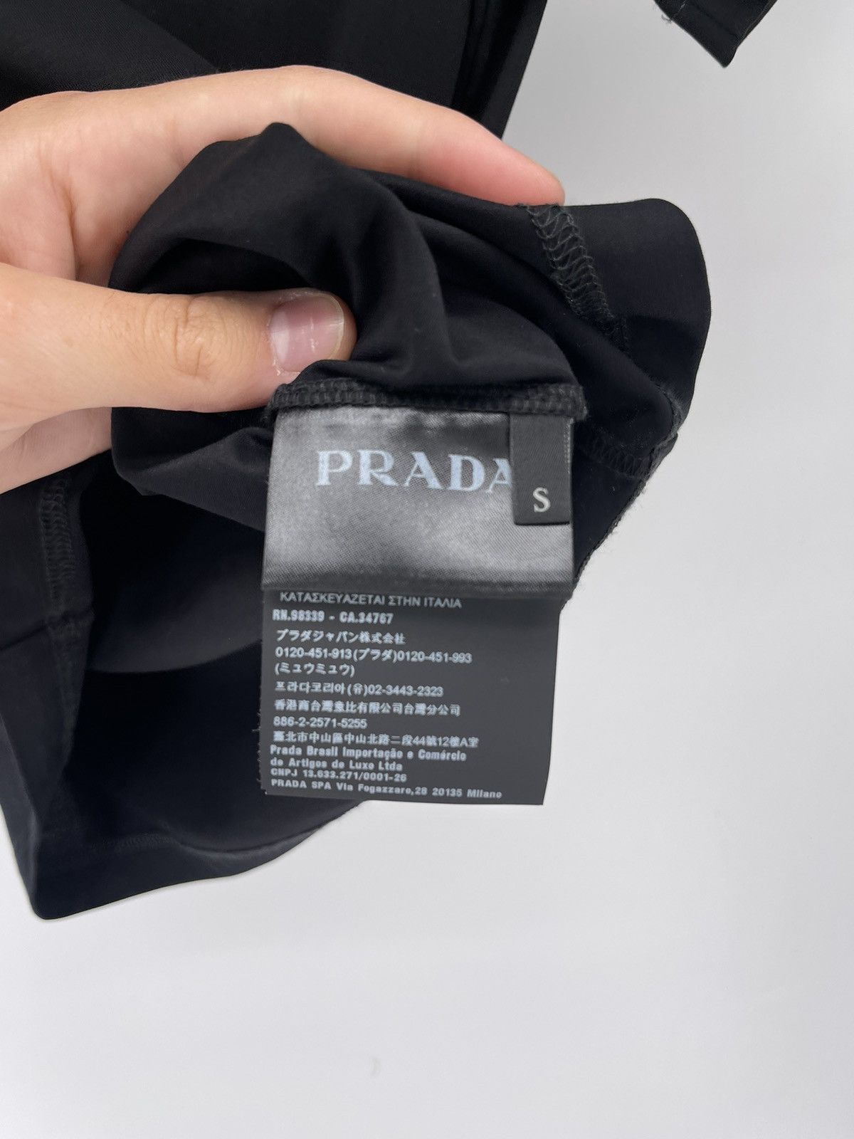 Prada Prada Logo Crew Neck T-shirt Size S Size US S / EU 44-46 / 1 - 6 Thumbnail