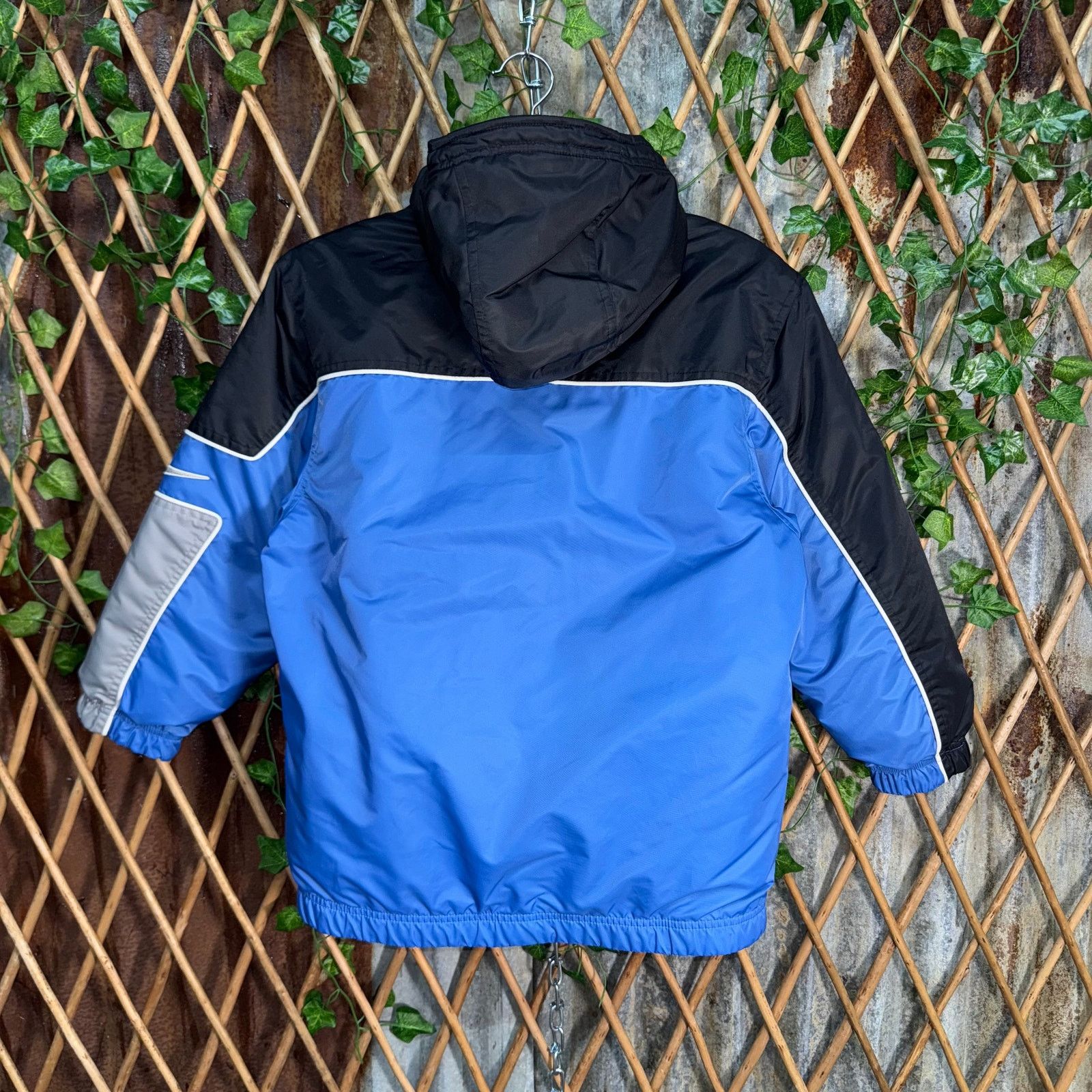 Nike Vintage Y2K Nike youth reversible 2000s zip up puffer jacket Size US S / EU 44-46 / 1 - 2 Thumbnail