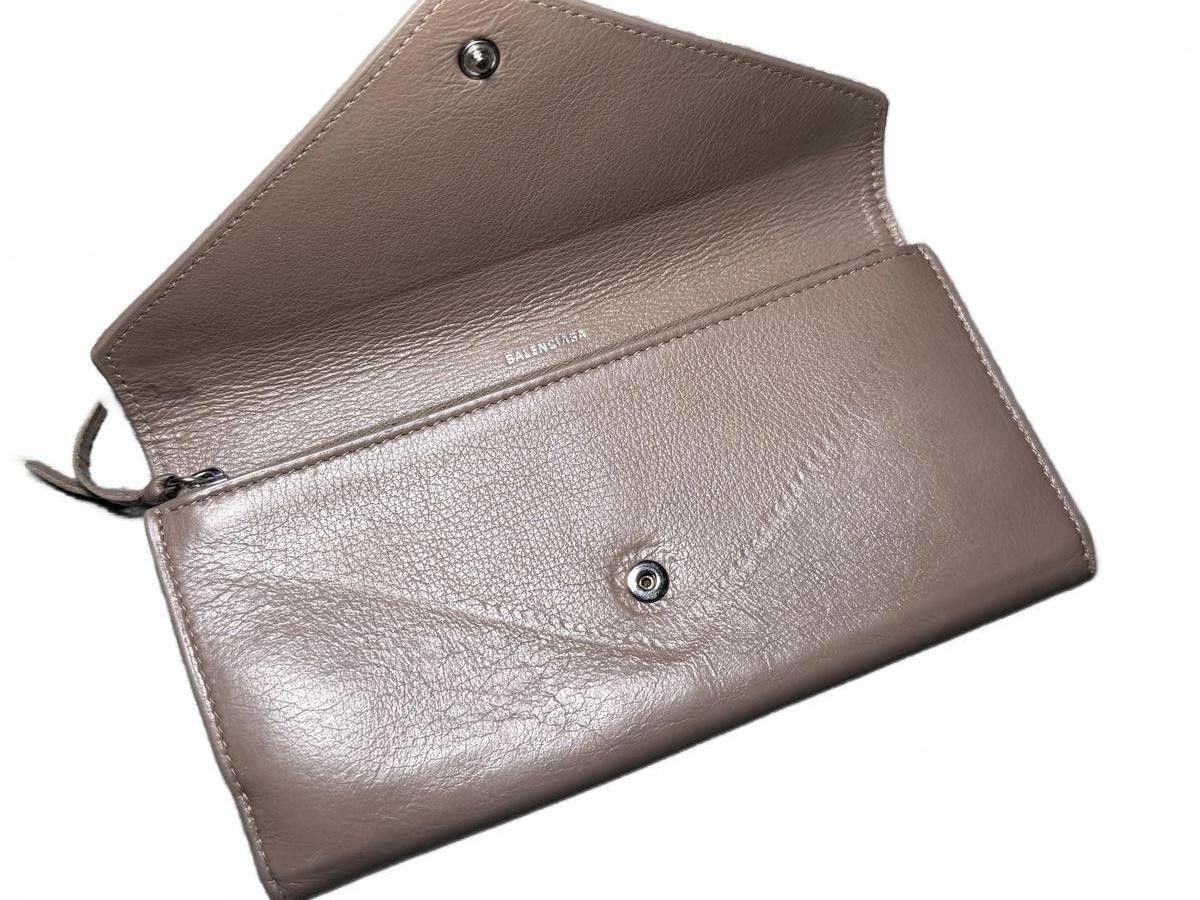 Balenciaga Stylish Balenciaga Leather Wallet in Taupe - With Dust Bag Size ONE SIZE - 4 Thumbnail
