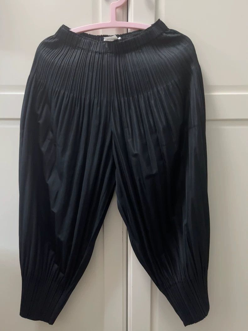 Issey Miyake issey miyake szie:1Black puff pants Size 42" / US 20 - 1 Thumbnail
