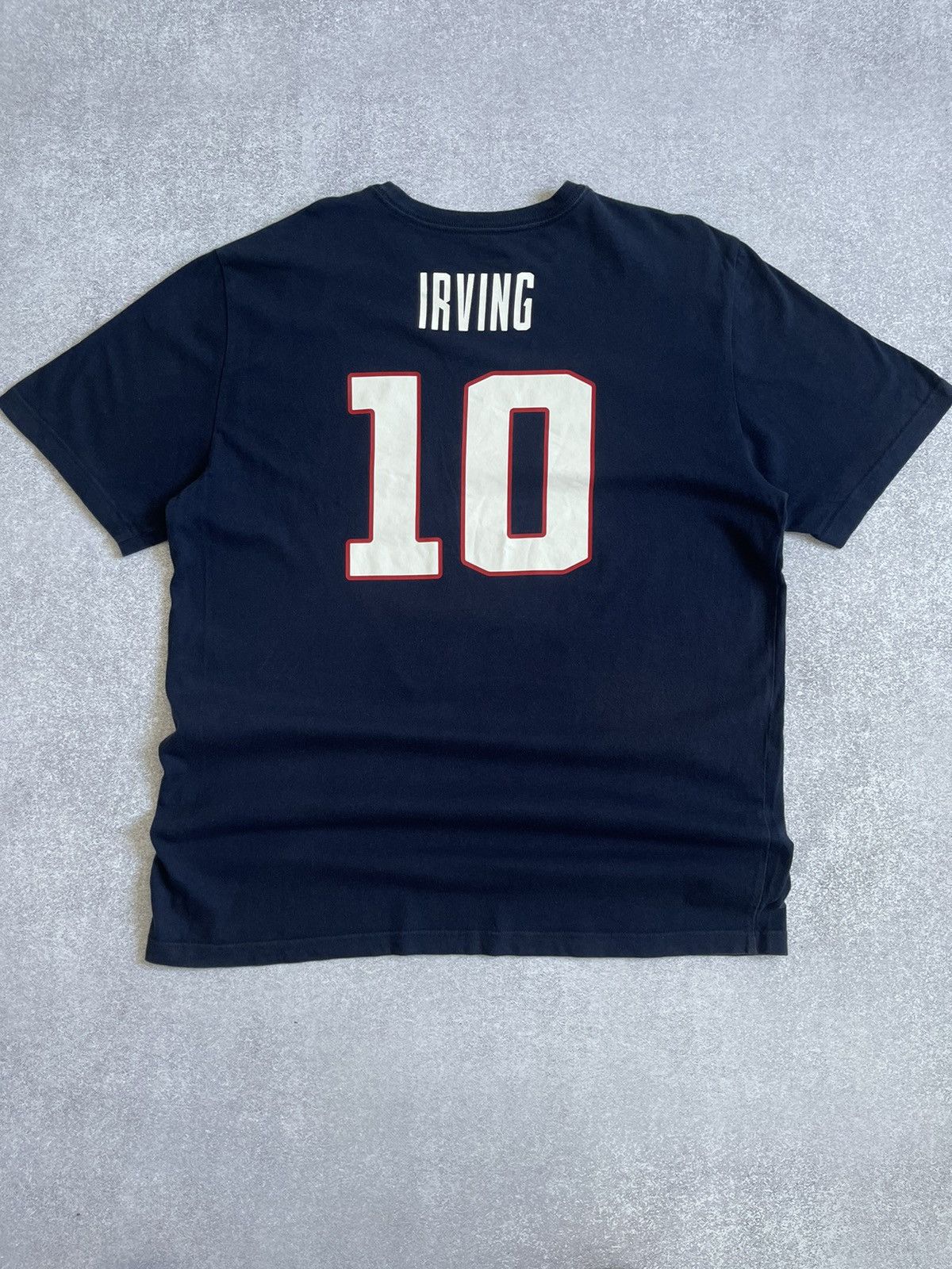 Nike Vintage Nike Team USA Kyrie Irving #10 Cotton Jersey T-shirt Size US XL / EU 56 / 4 - 2 Thumbnail