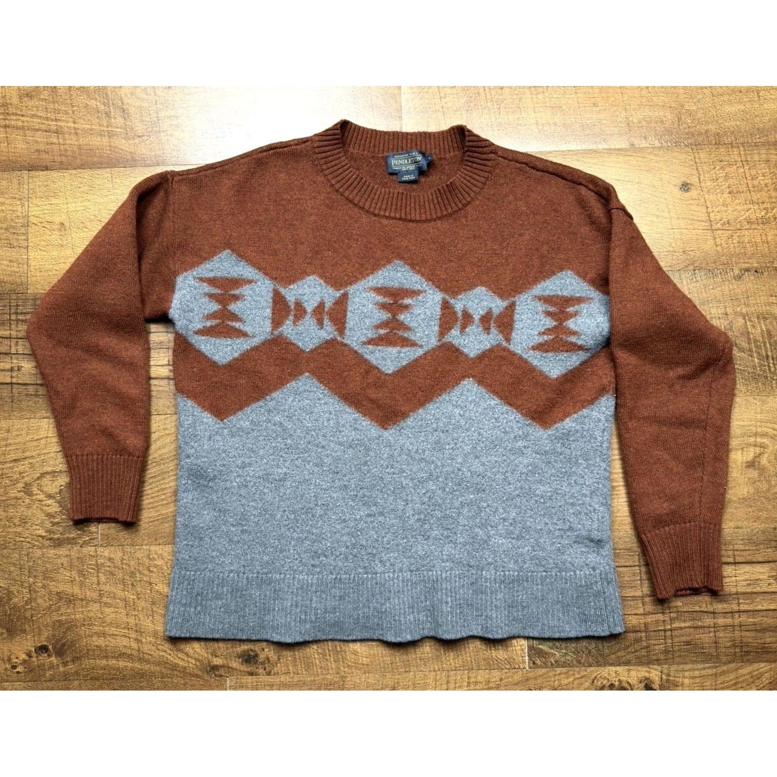 Pendleton Pendleton Women’s Sonora Aztec Sweater Merino Wool Pullover Large Orange 100% Wool Mens Womens Girls Boys Size L / US 10 / IT 46 - 2 Thumbnail