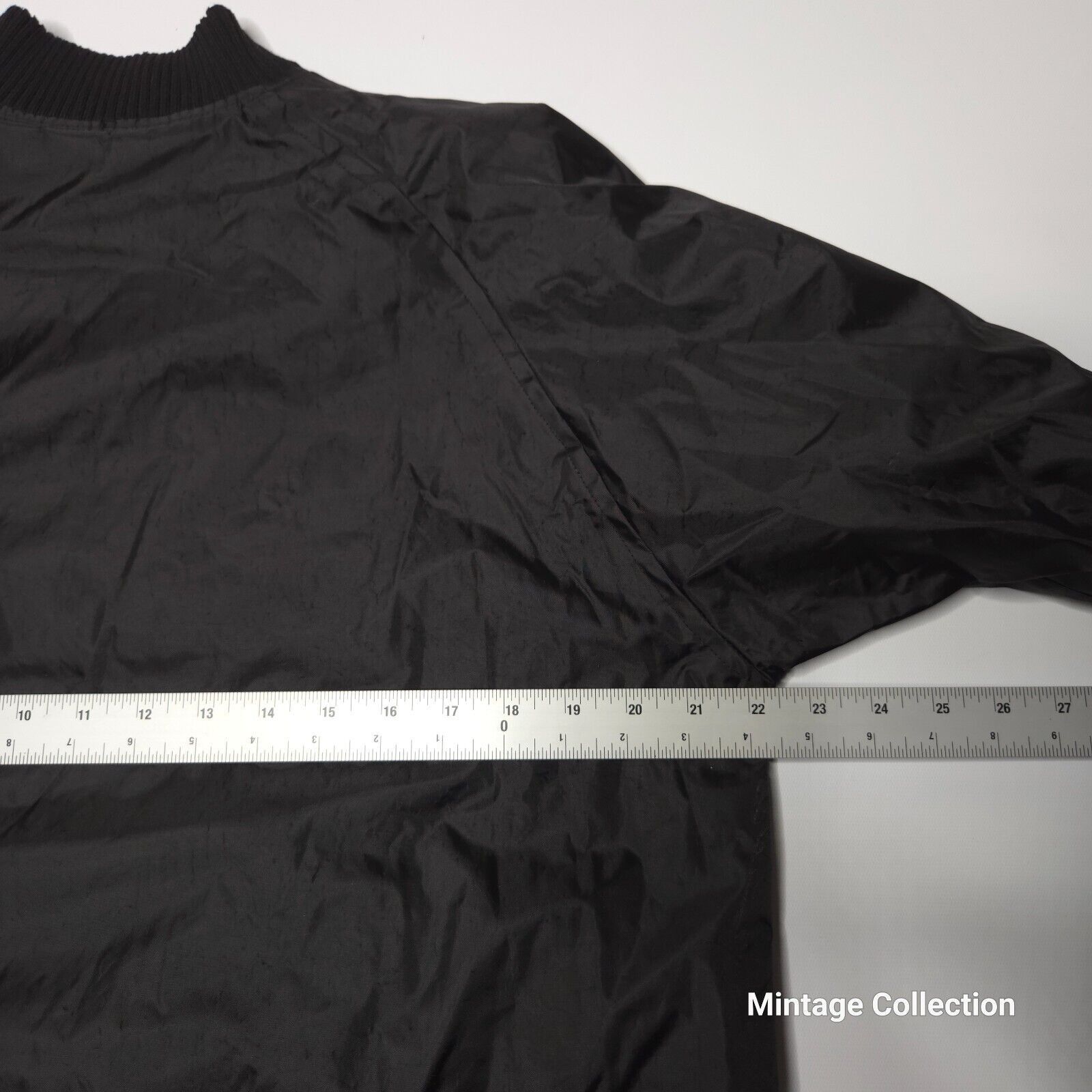 Other DISCORD 10 MILLION USERS MEMBERS JAPANESE BOMBER JACKET M Size US M / EU 48-50 / 2 - 10 Thumbnail