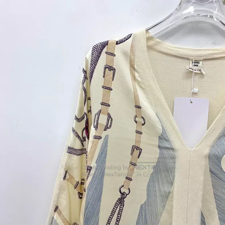 Hermes Hermes Beige Printed Cashmere V-Neck Top Size XXS / US 00 / IT 34 - 3 Thumbnail