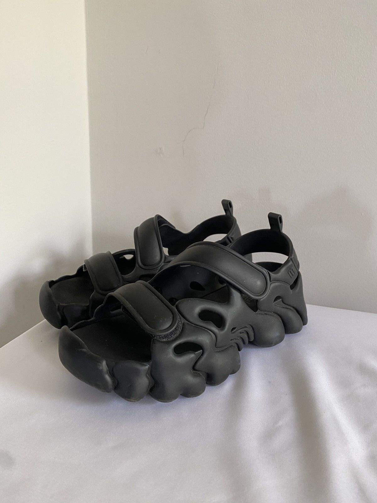 image of Collina Strada x Melissa Puff Sandal in Black, Women's (Size 7)