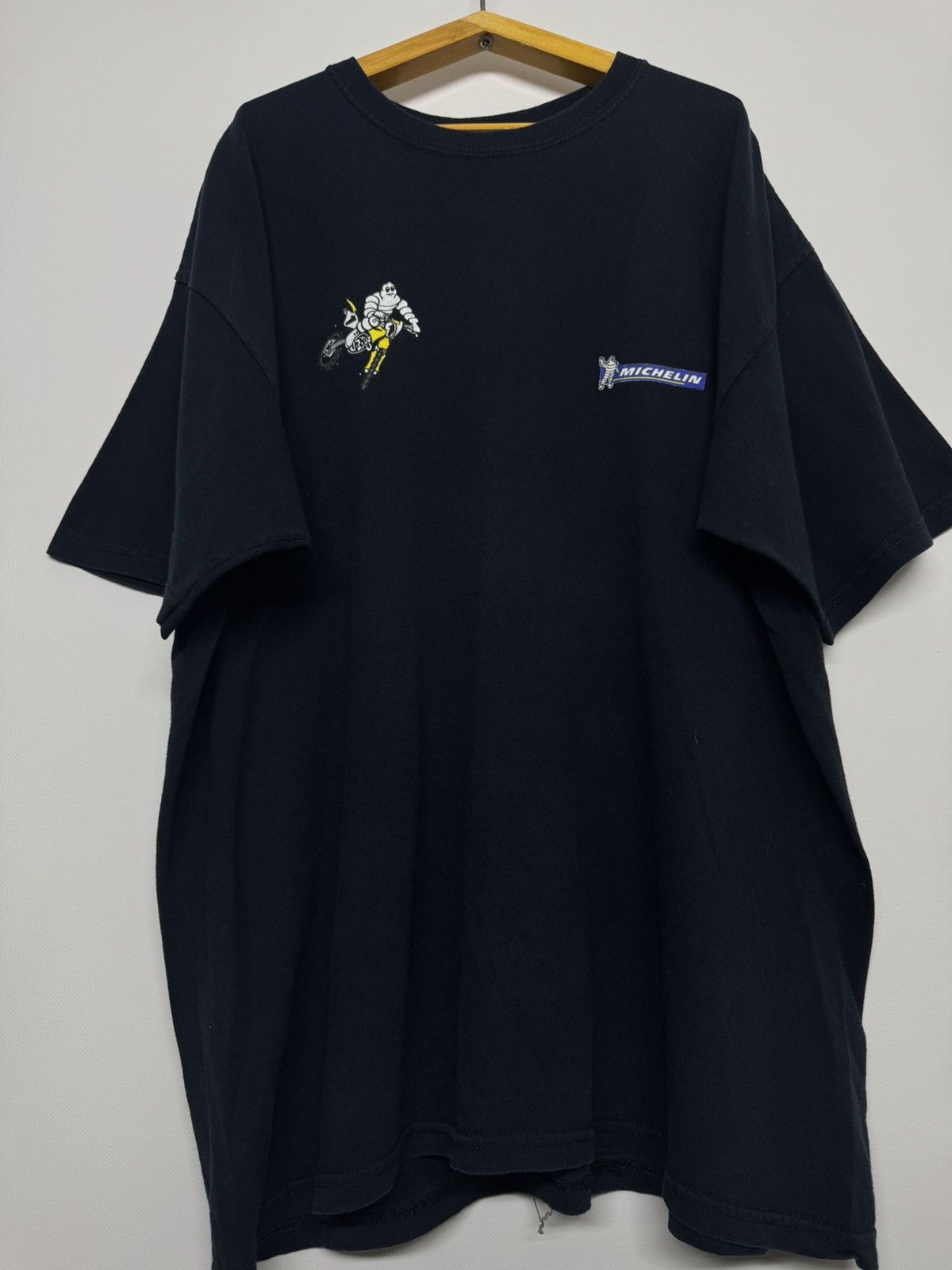 Gildan Vintage Y2k Michelin Big Logo T-Shirt Size US XL / EU 56 / 4 - 9 Thumbnail